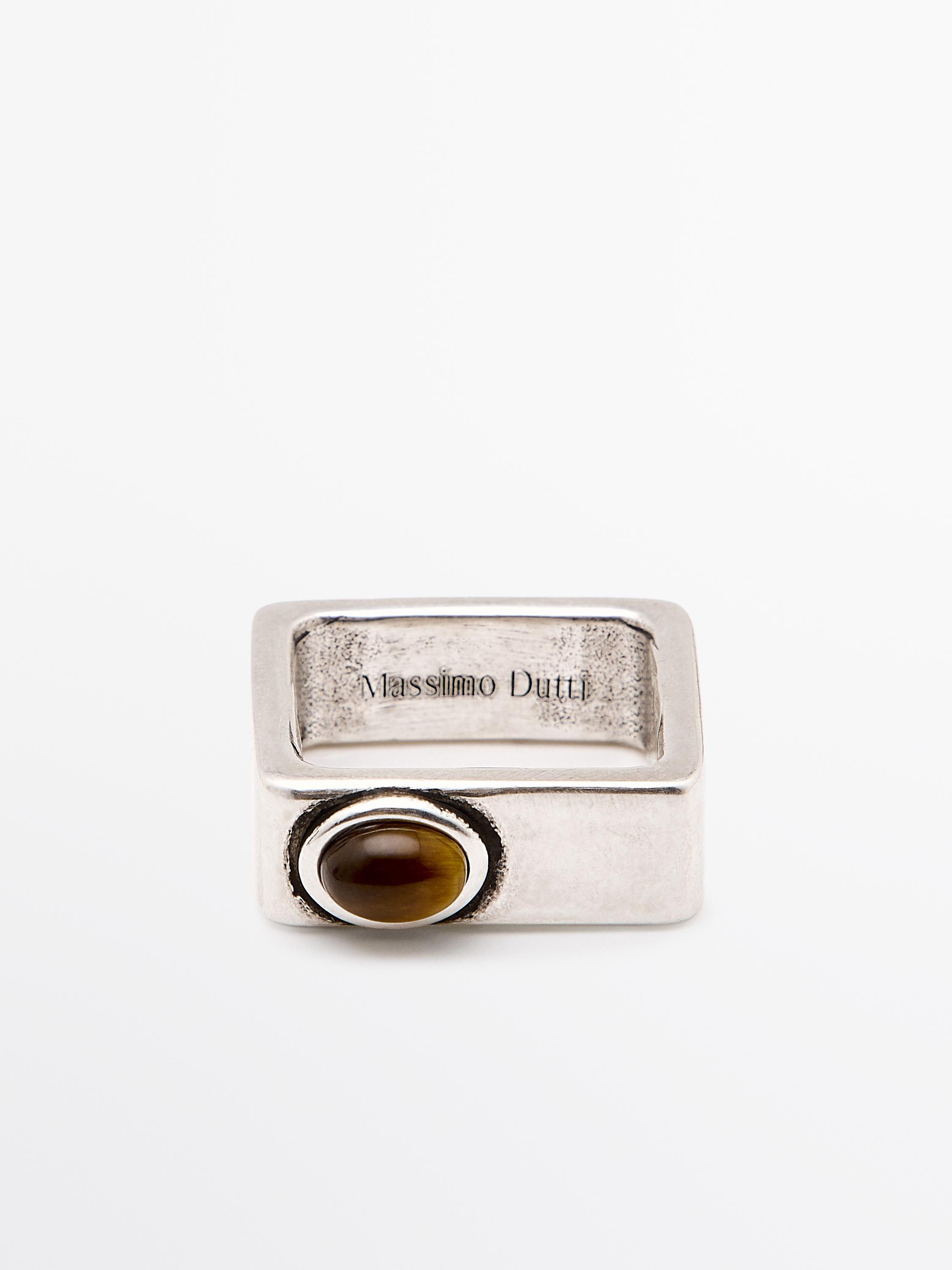 Pack of geometric stone rings