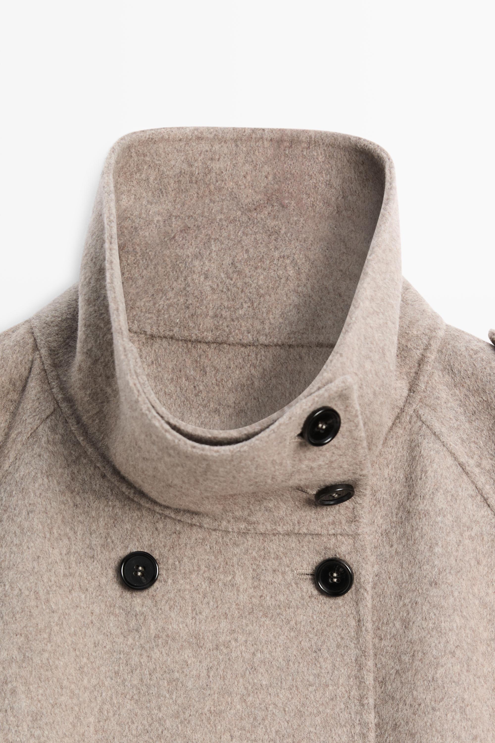Cropped button detail trench coat — BROWN