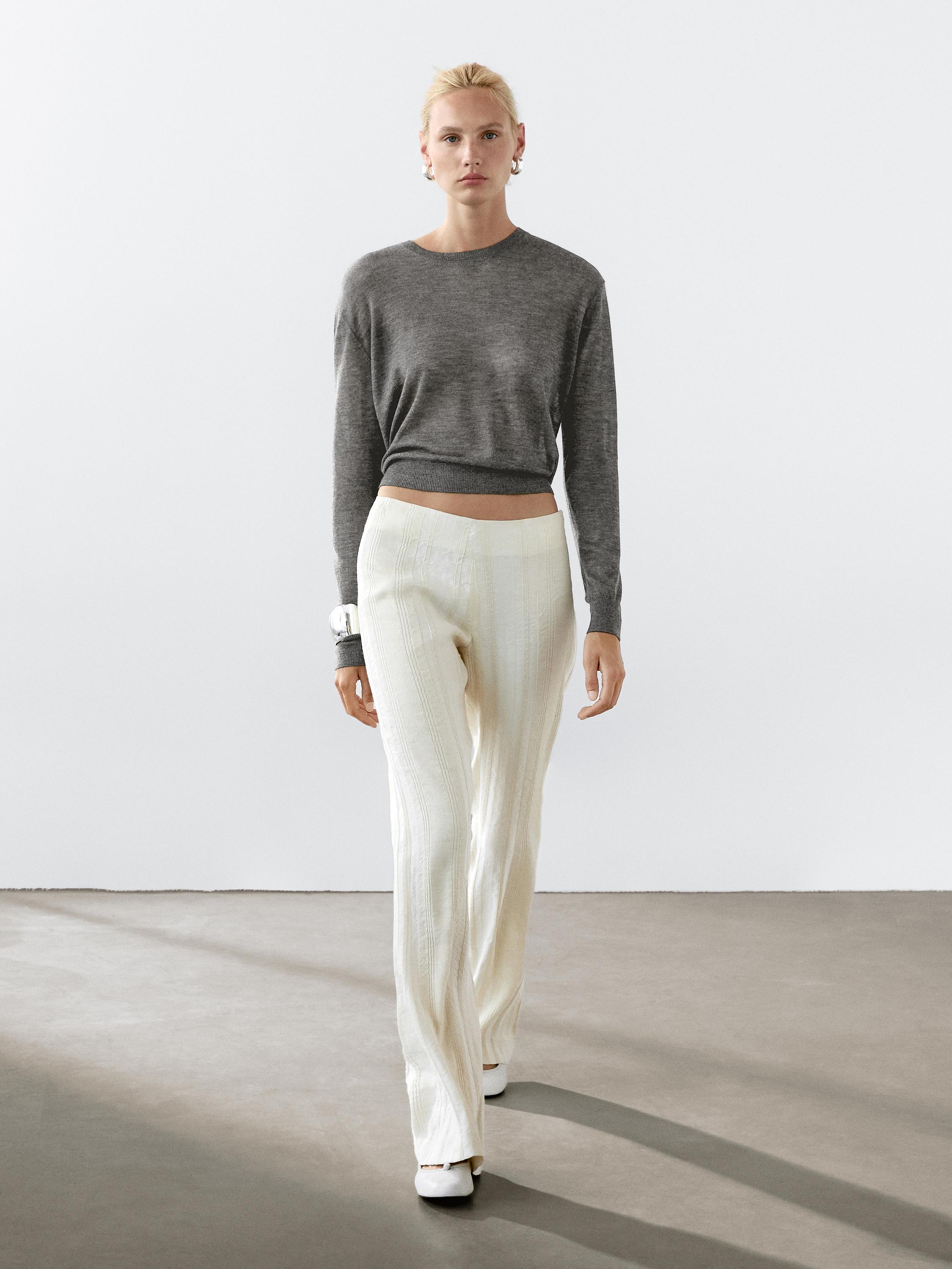 100% cashmere fine knit sweater