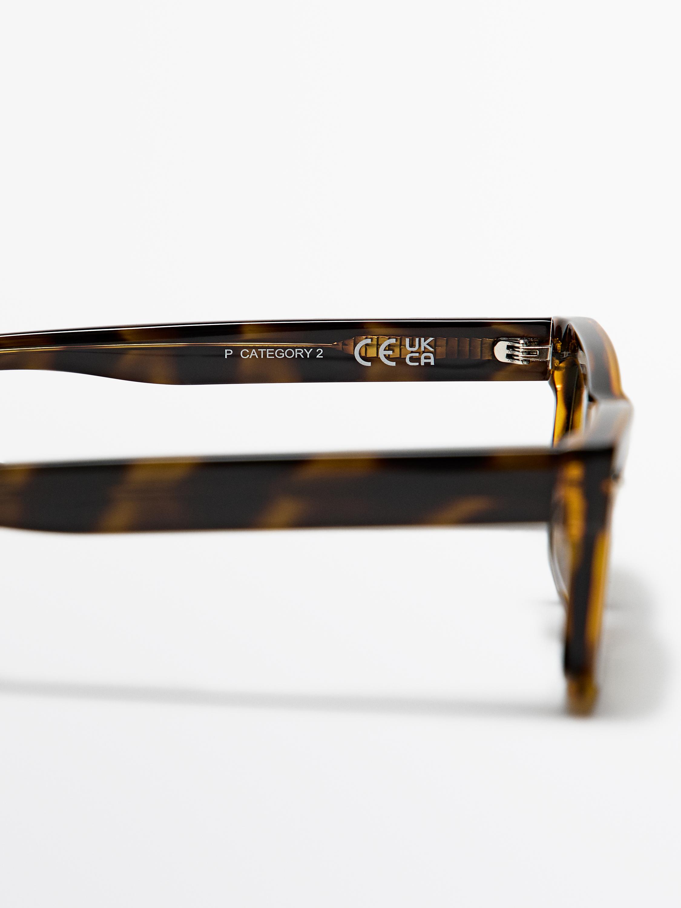 Narrow sunglasses — BROWN