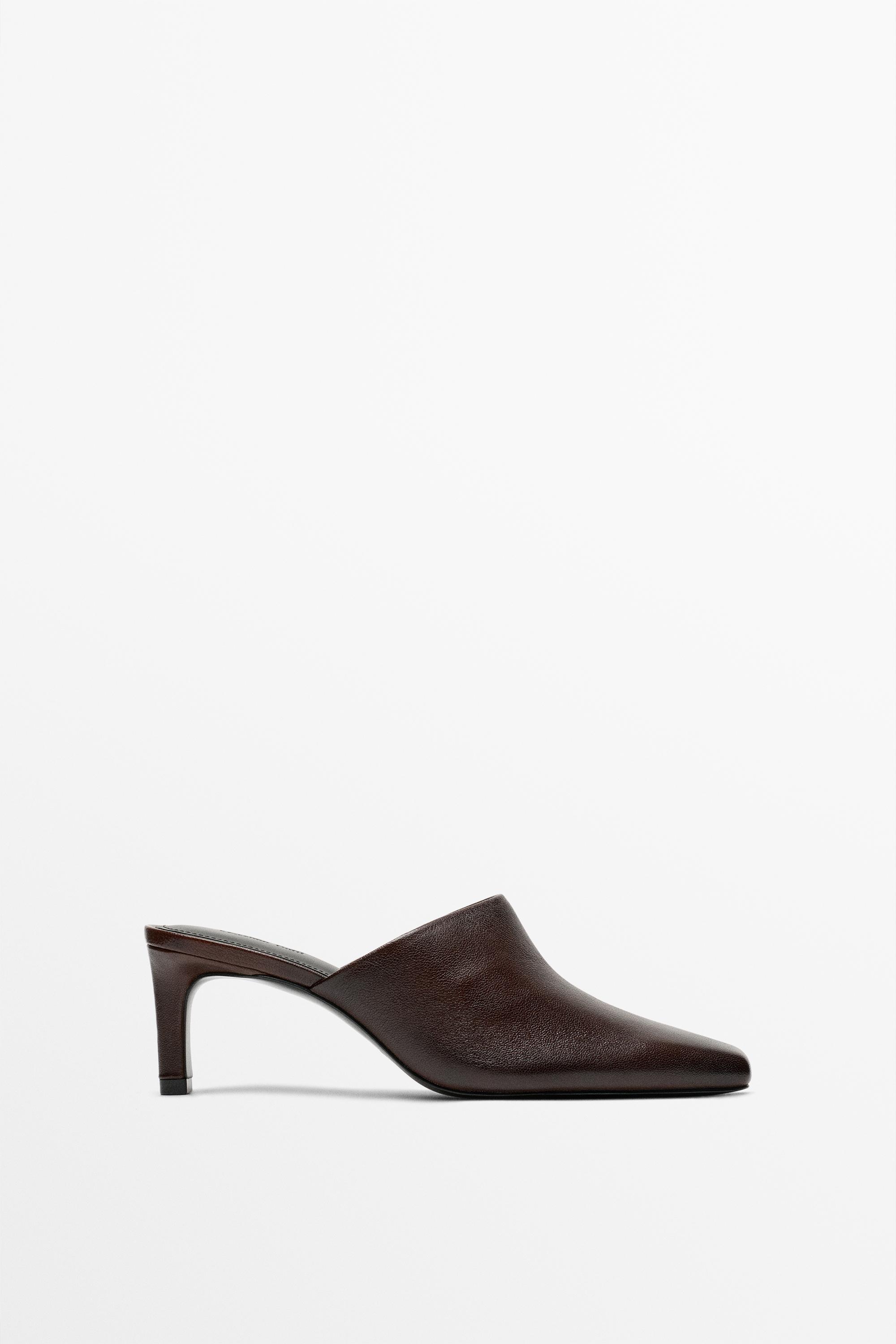 Zapato de tacón destalonado en piel
