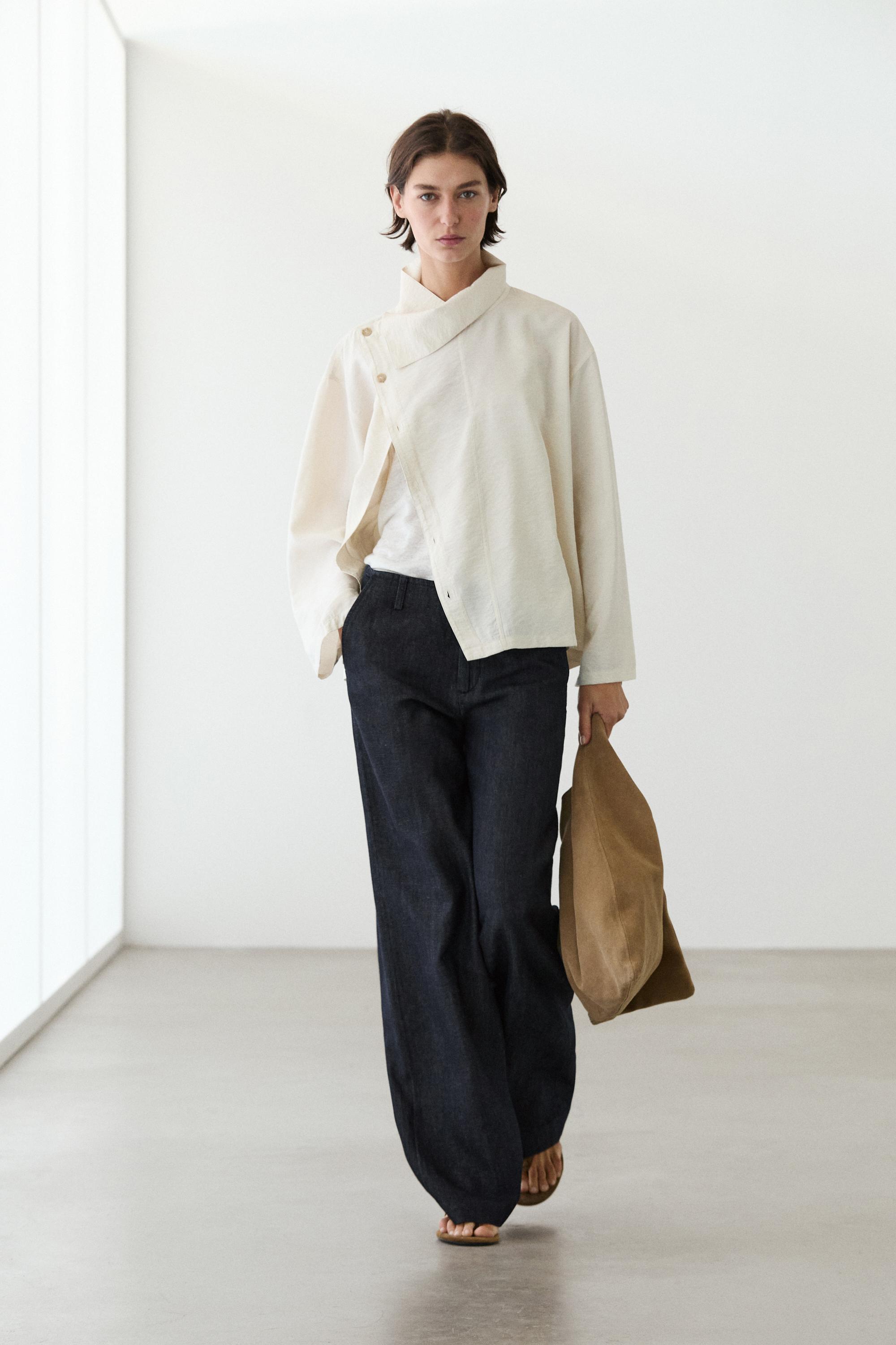 Flowing shirt with asymmetric buttons — BEIGE