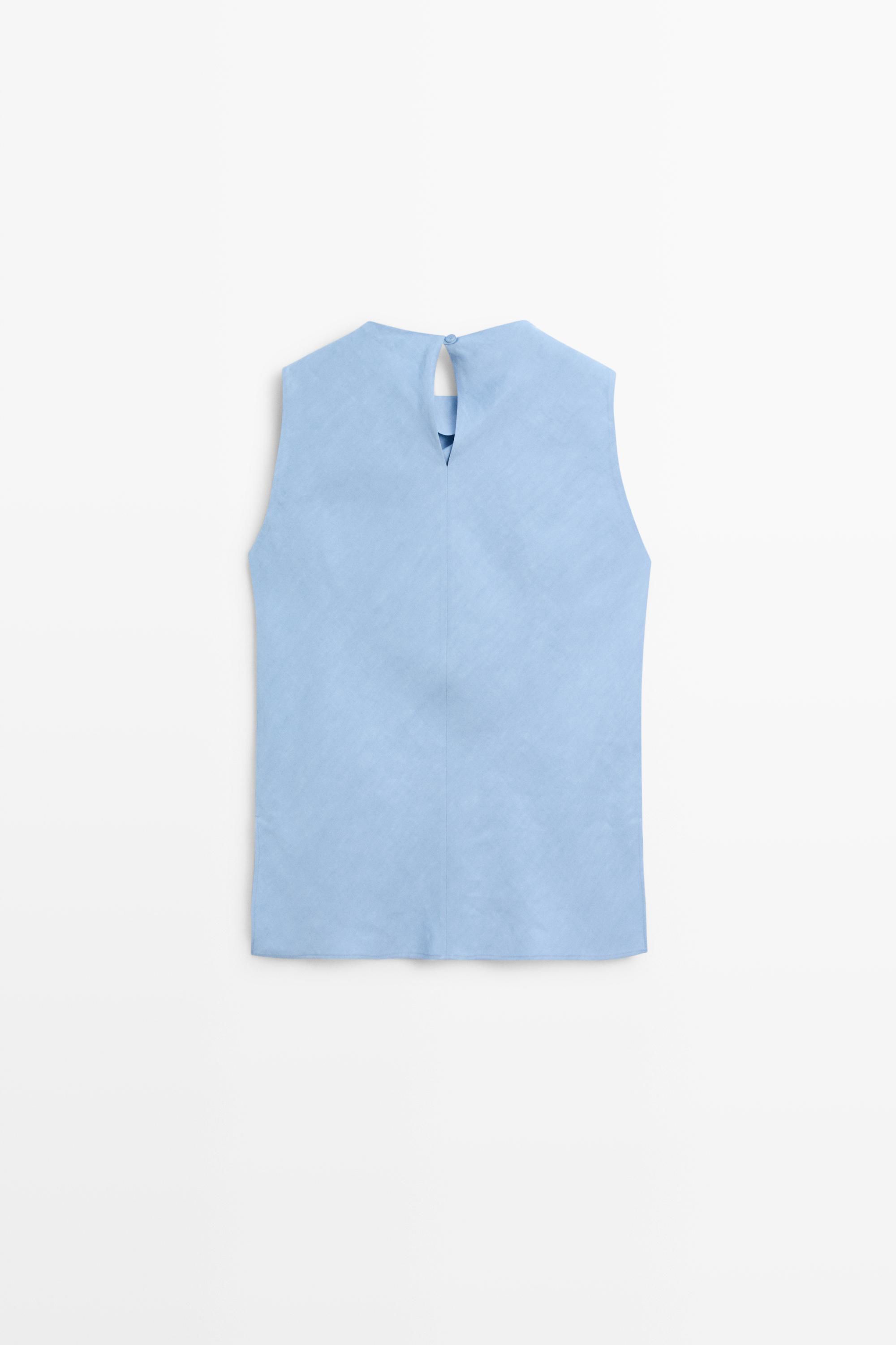 Flowing linen blend pleated top — SKY BLUE