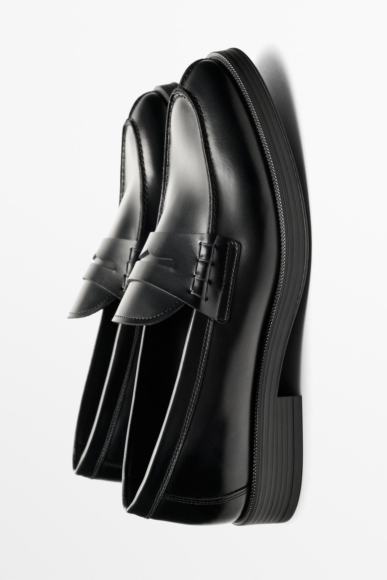 Leather penny loafer — BLACK