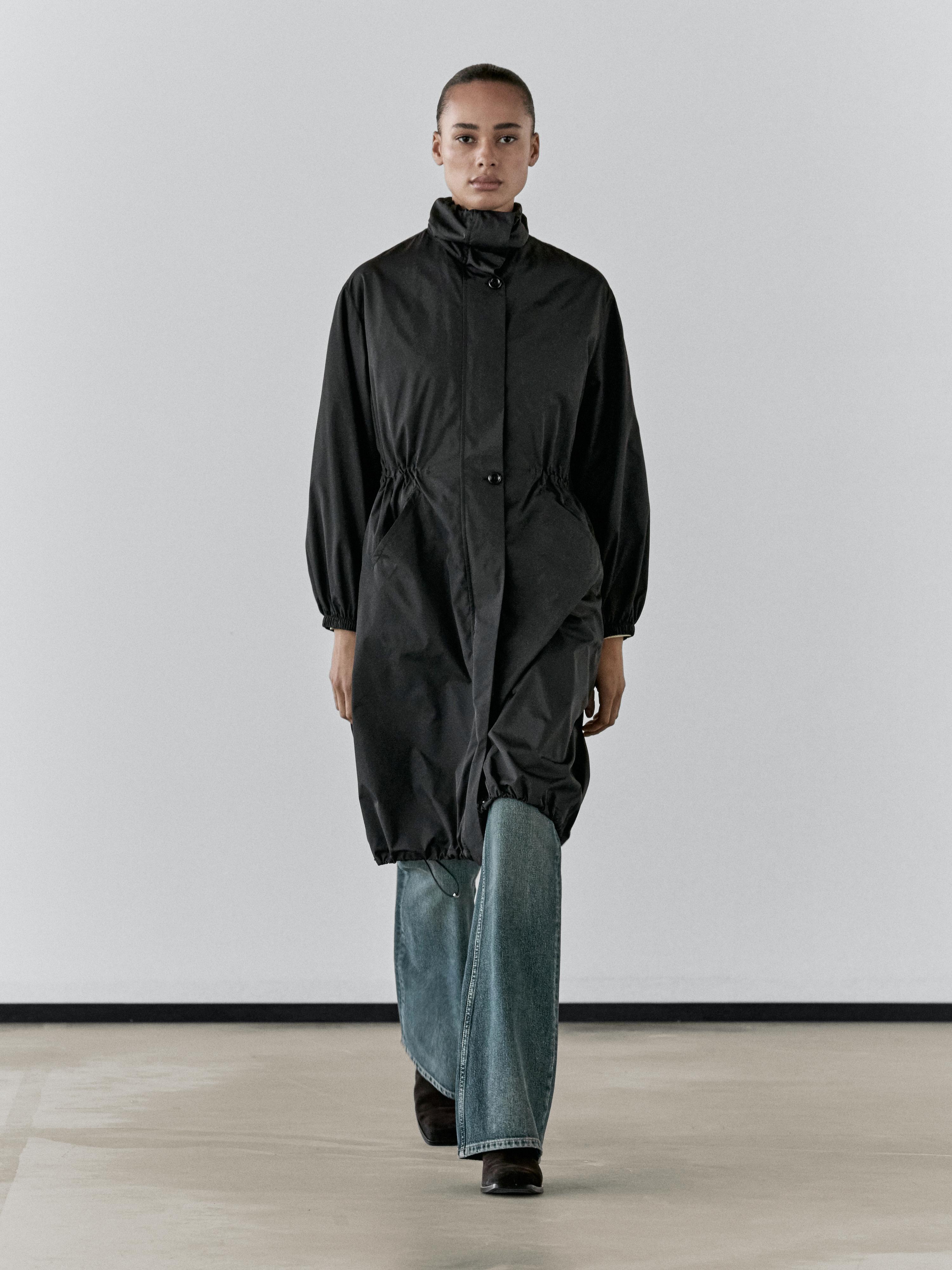 Water-repellent parka with detachable inner gilet — BLACK