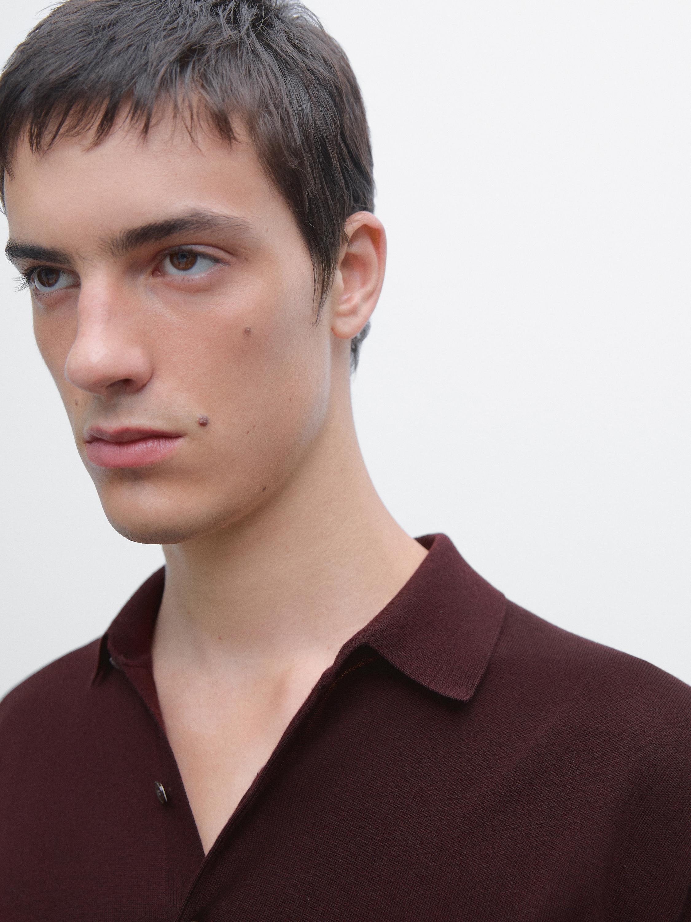 Short sleeve knit polo shirt