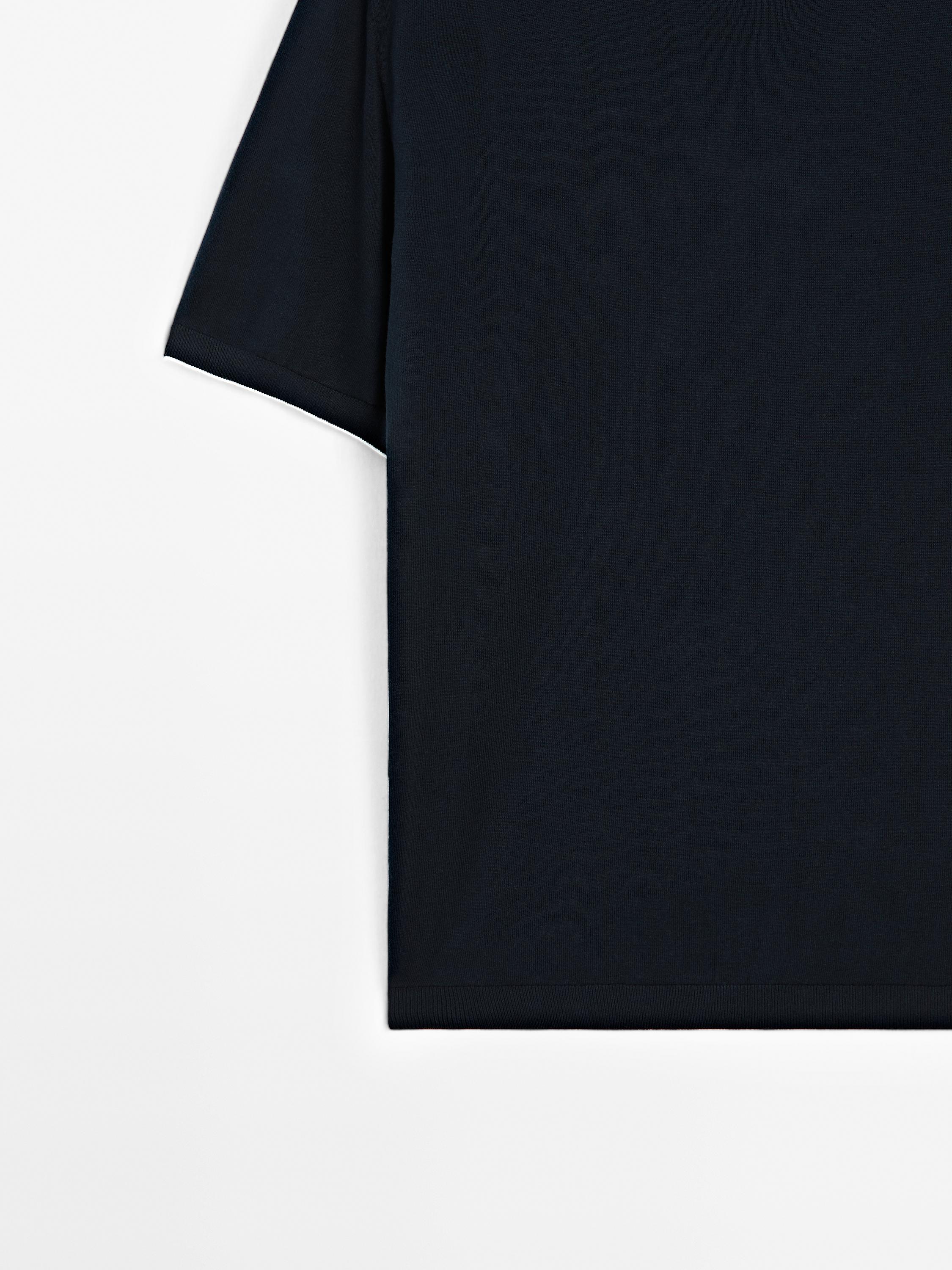 Short sleeve knit T-shirt with colour detail