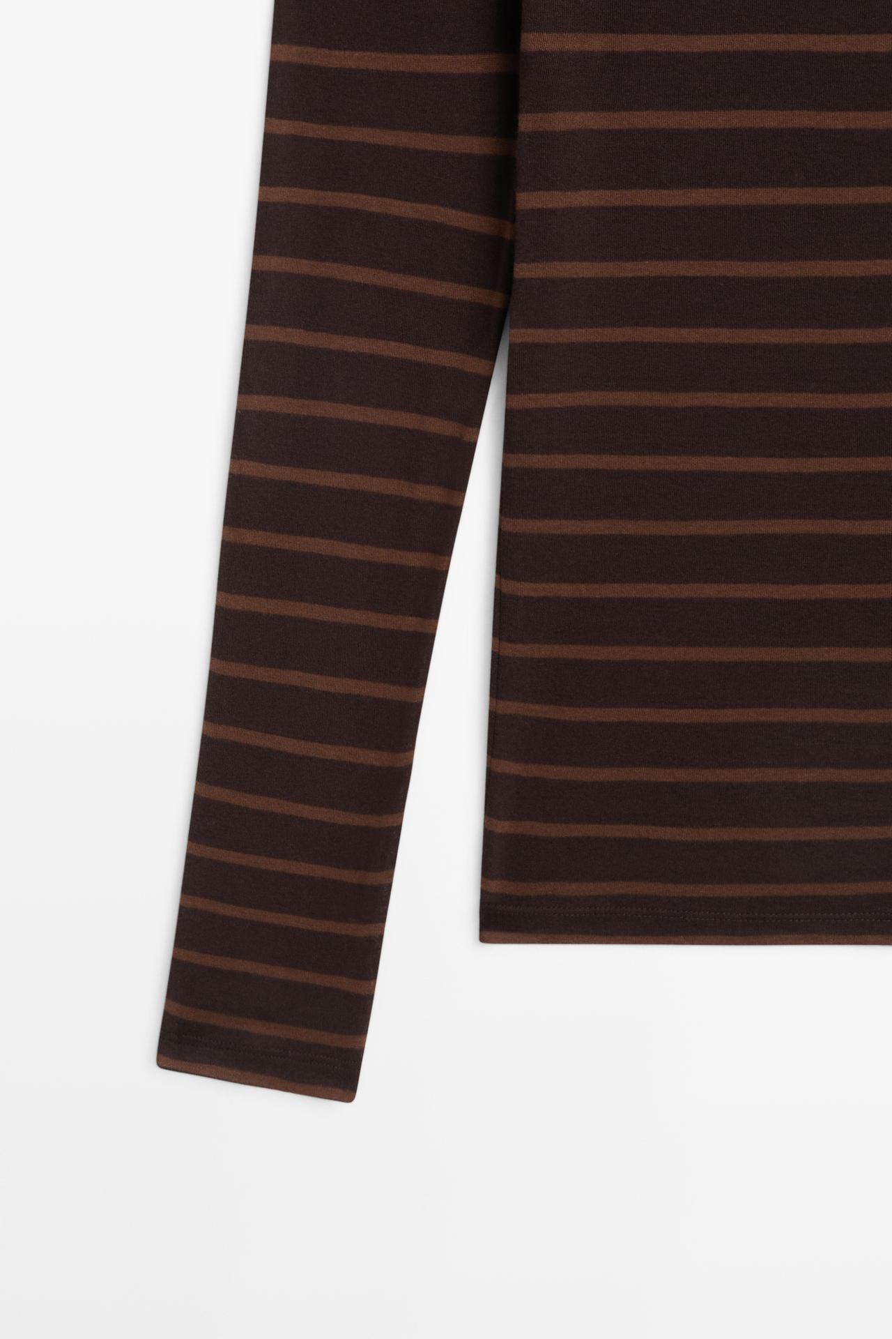 Long sleeve striped T-shirt — BROWN