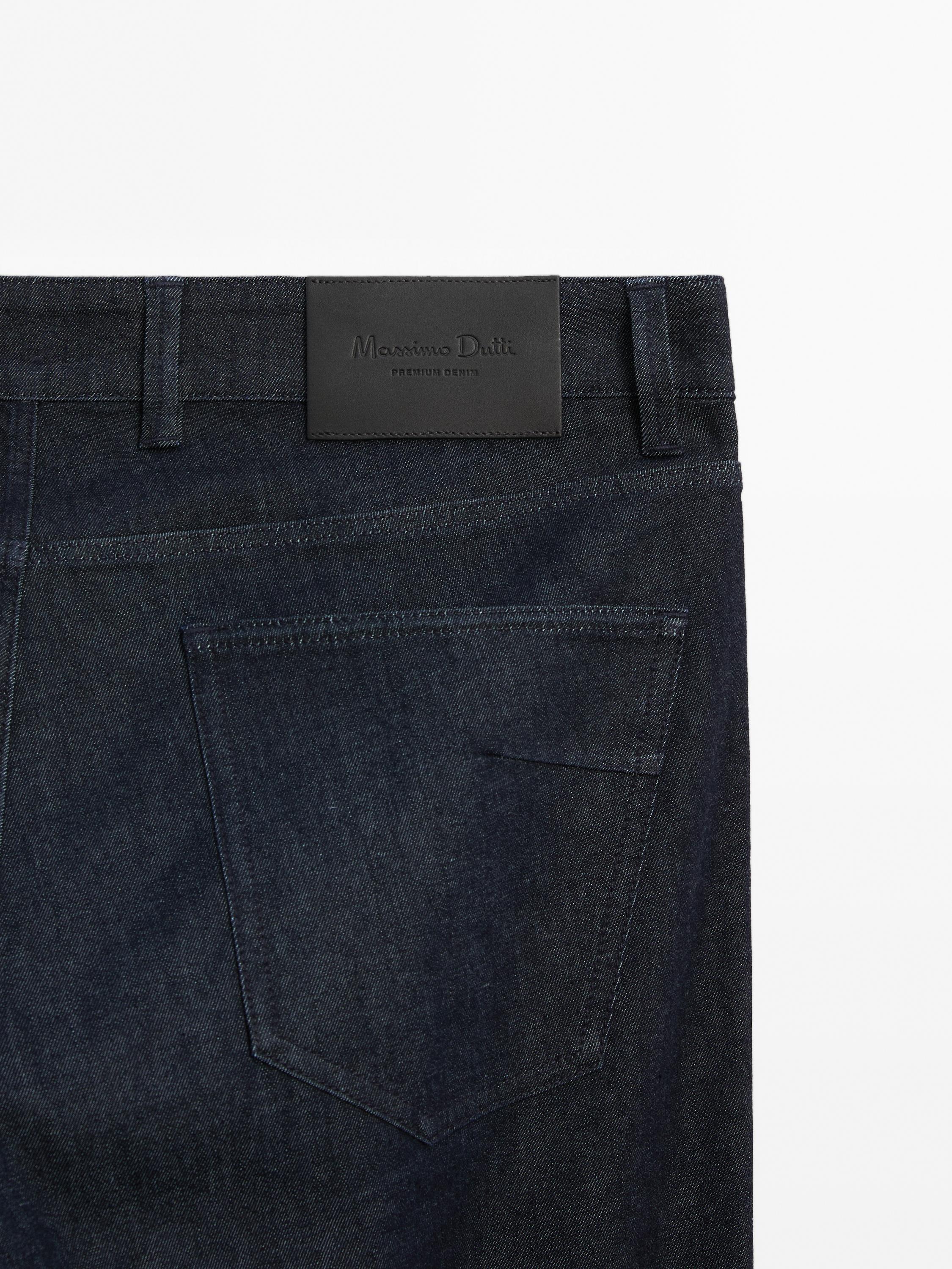 Lightweight slim fit jeans