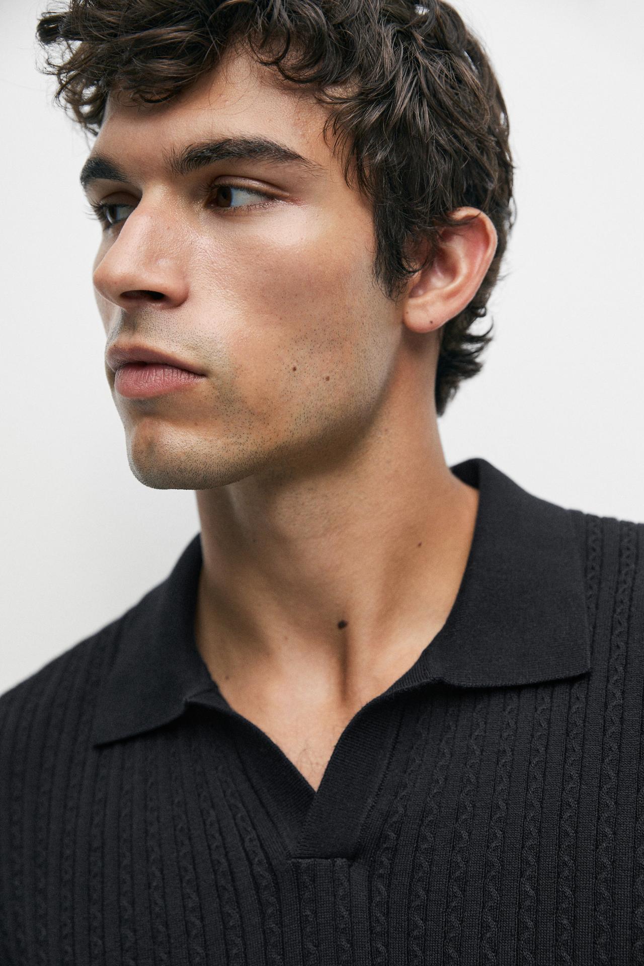 100% cotton cable-knit polo sweater — NAVY BLUE