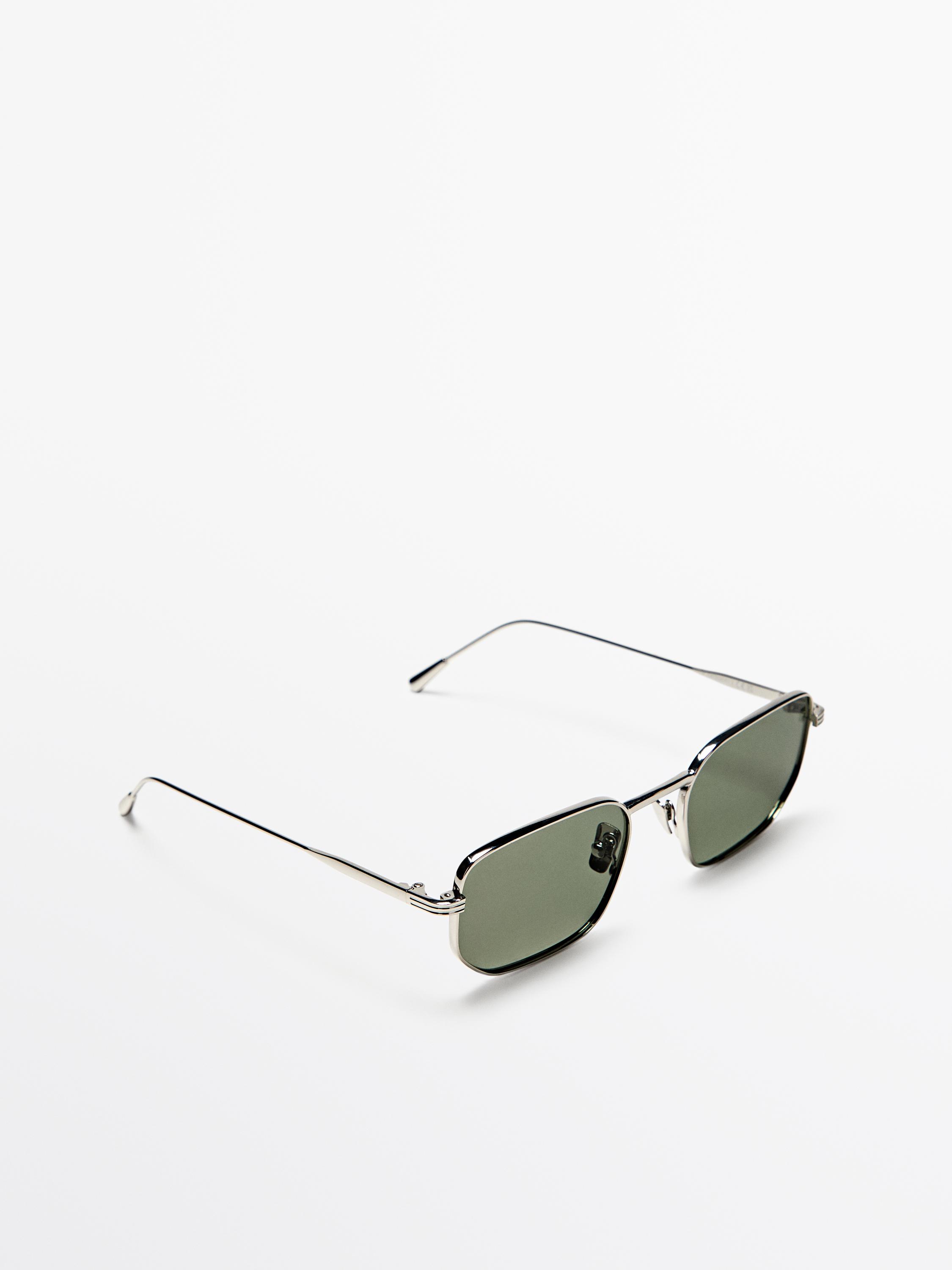 Square metal sunglasses