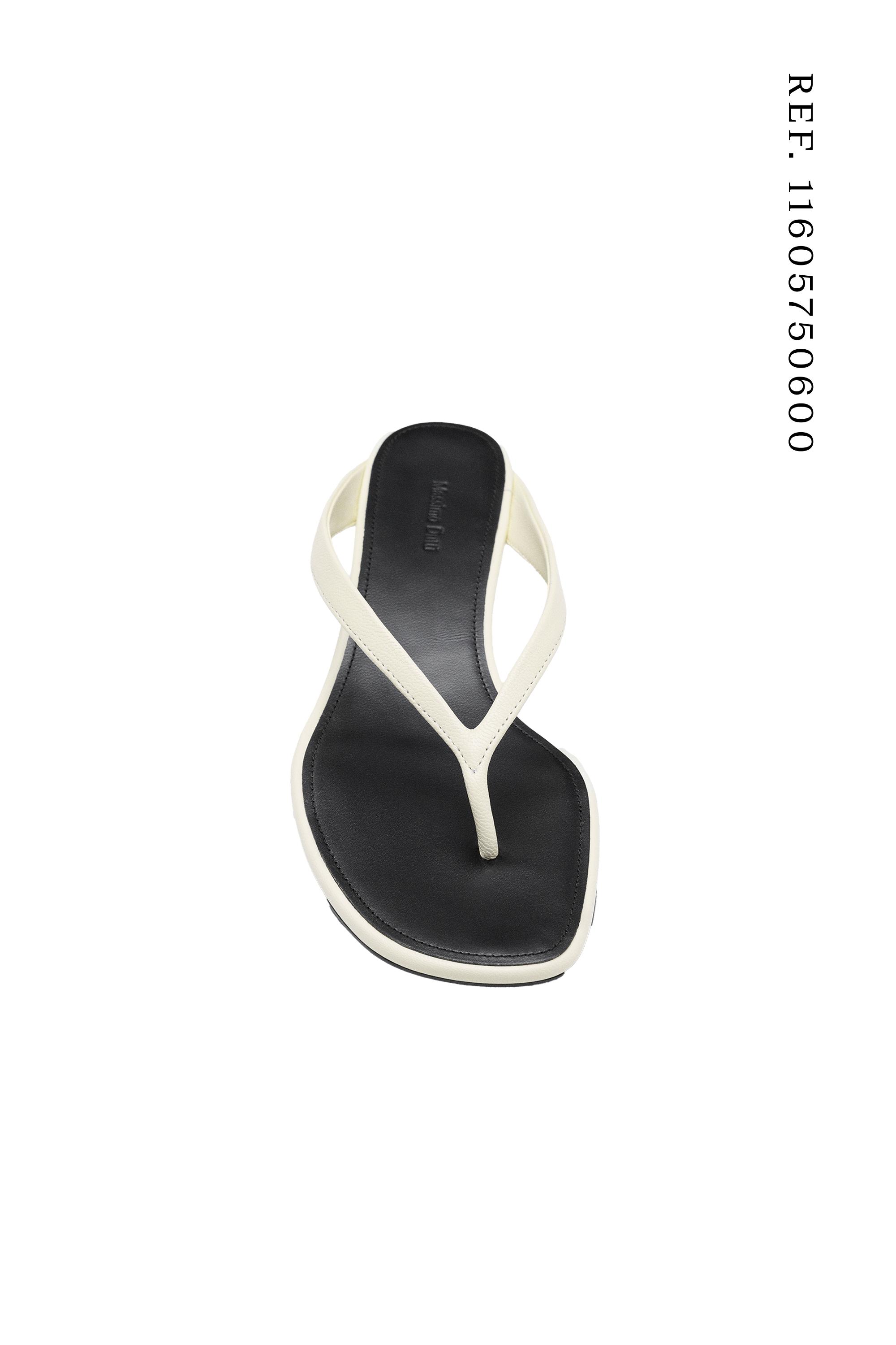 Mid-heel sandals with toe divider — WHITE