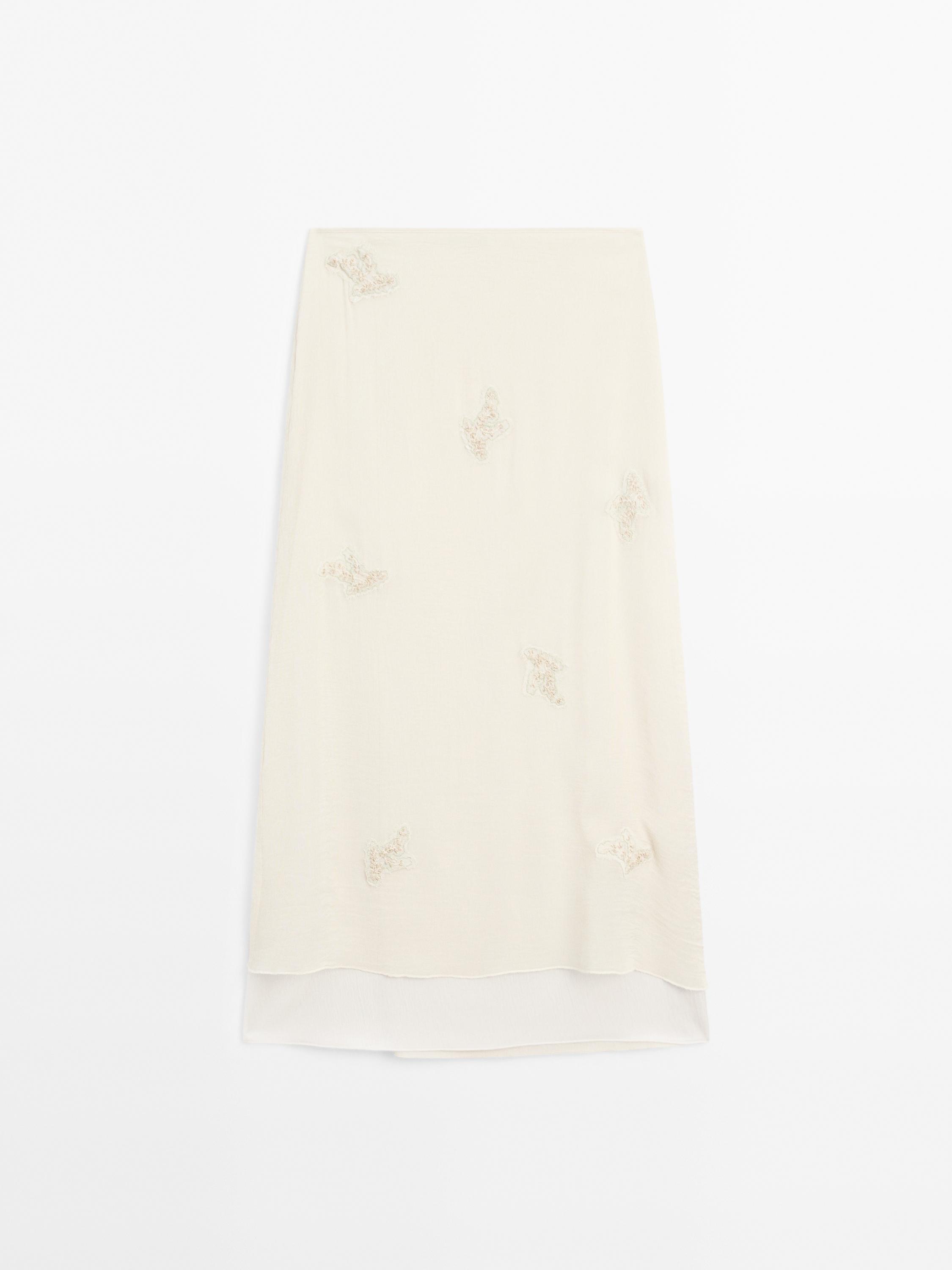 Midi skirt with embroidery