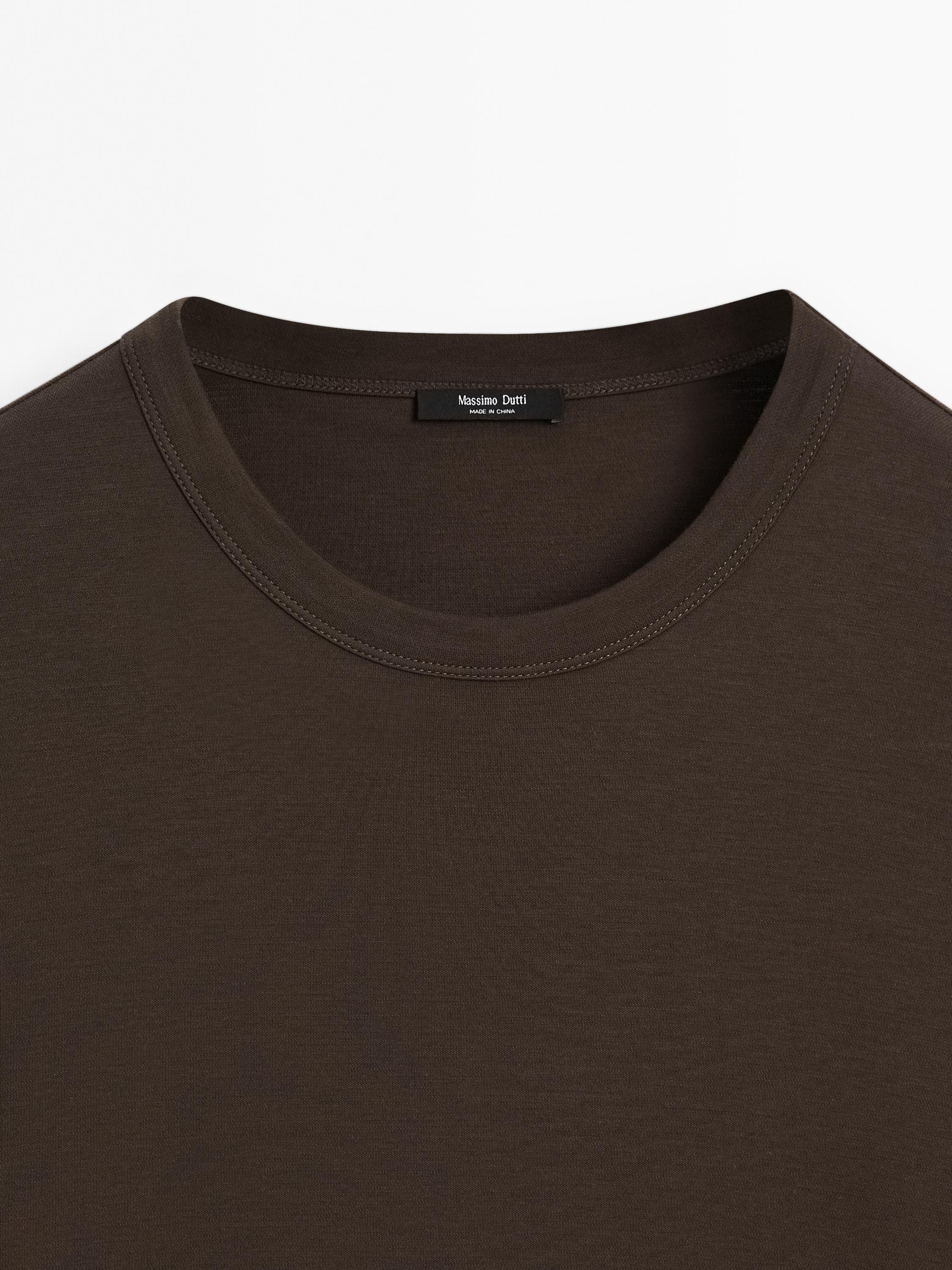 Short sleeve cotton blend T-shirt