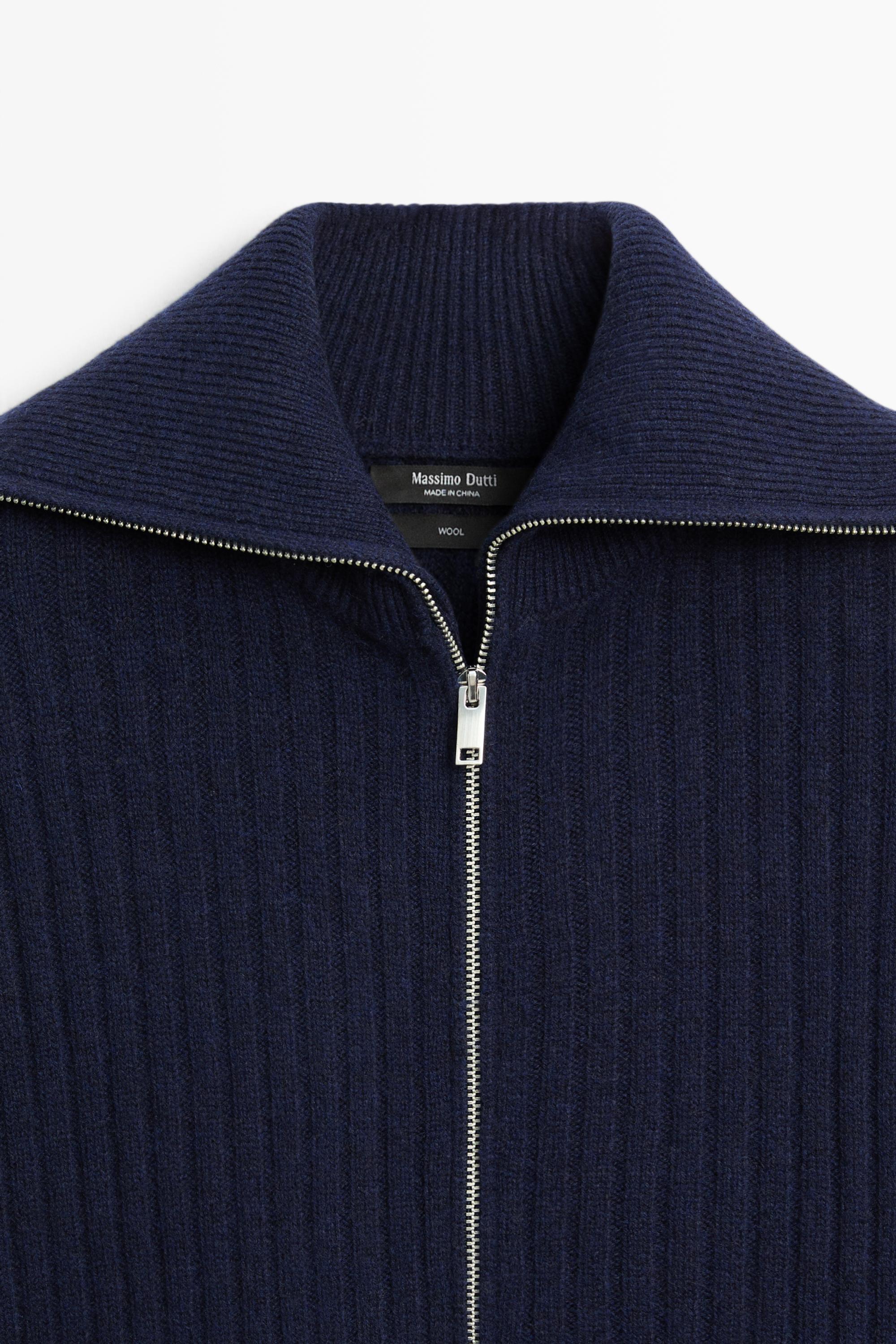 Massimo Dutti %100 yün fermuarlı triko hırka