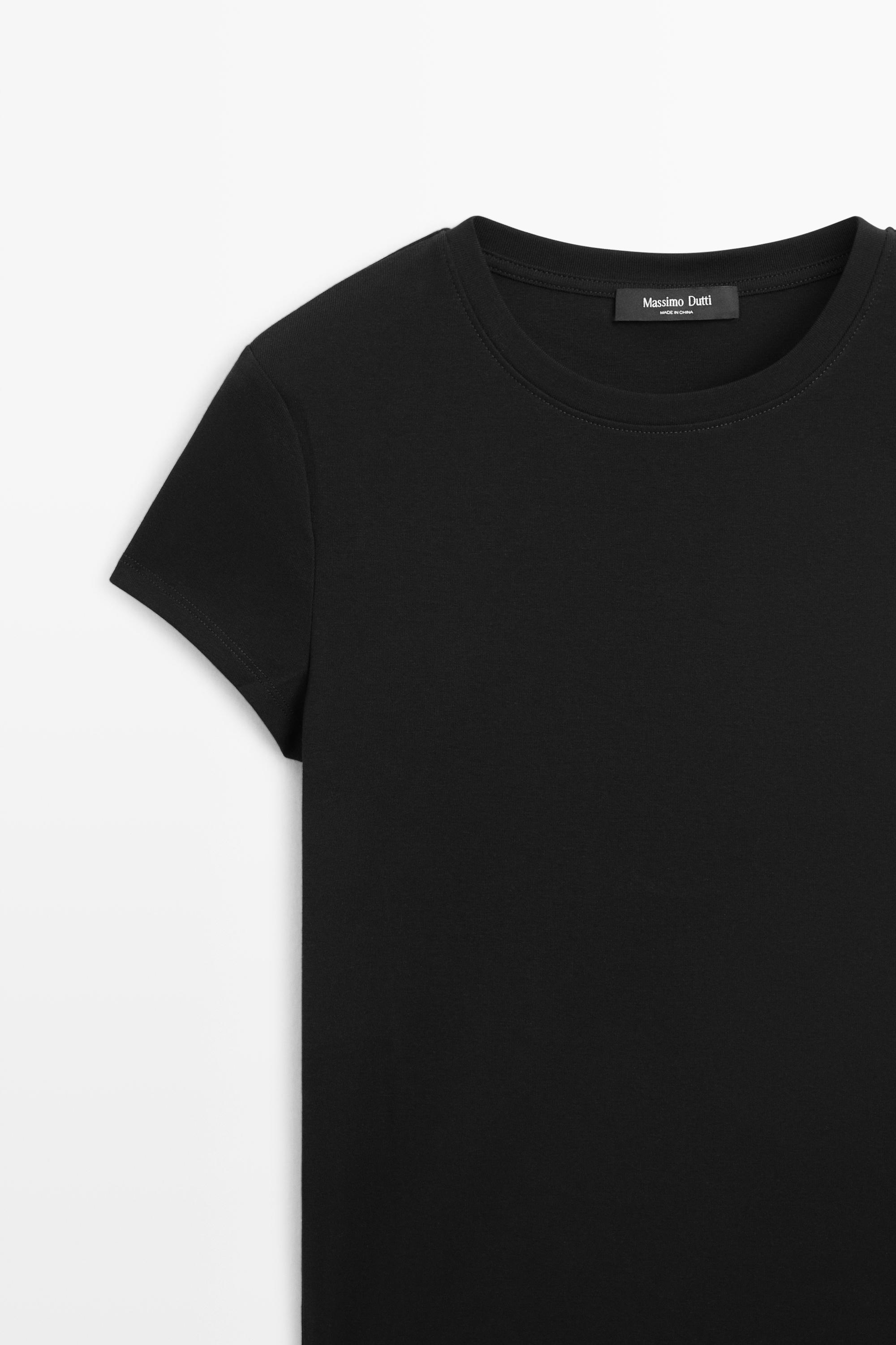 Short sleeve slim fit T-shirt — BLACK
