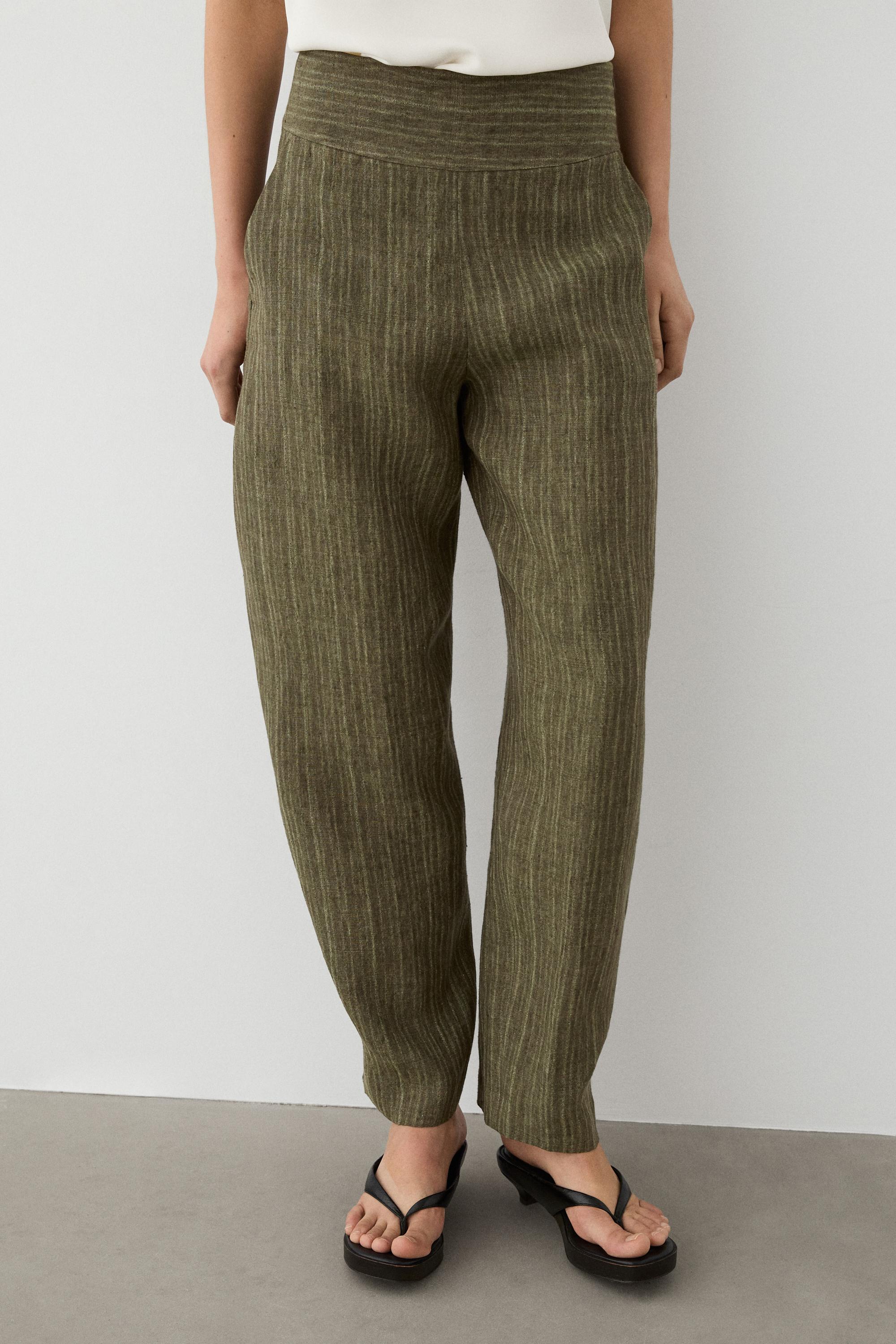 Total look linen trousers with corset belt detail — GREEN