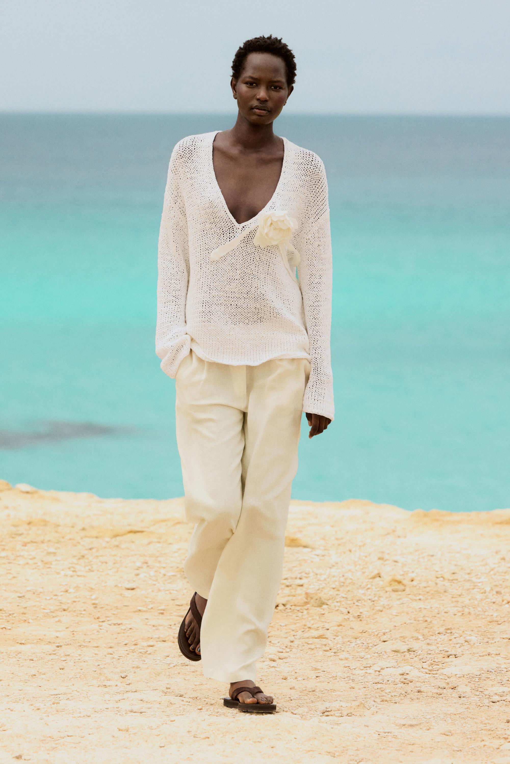 SBL-BEACH-W SBL-BEACH-W