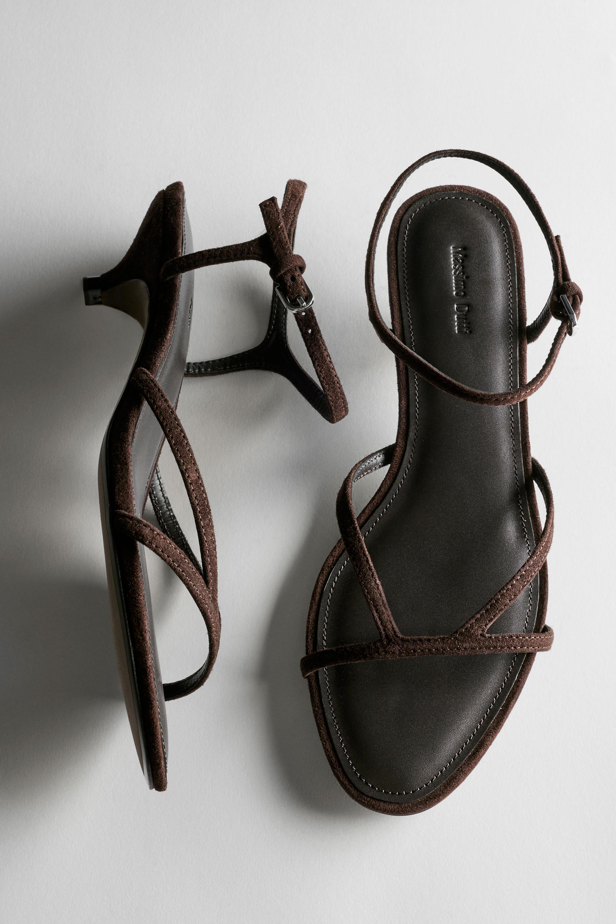 Leather low-heel sandals — BROWN
