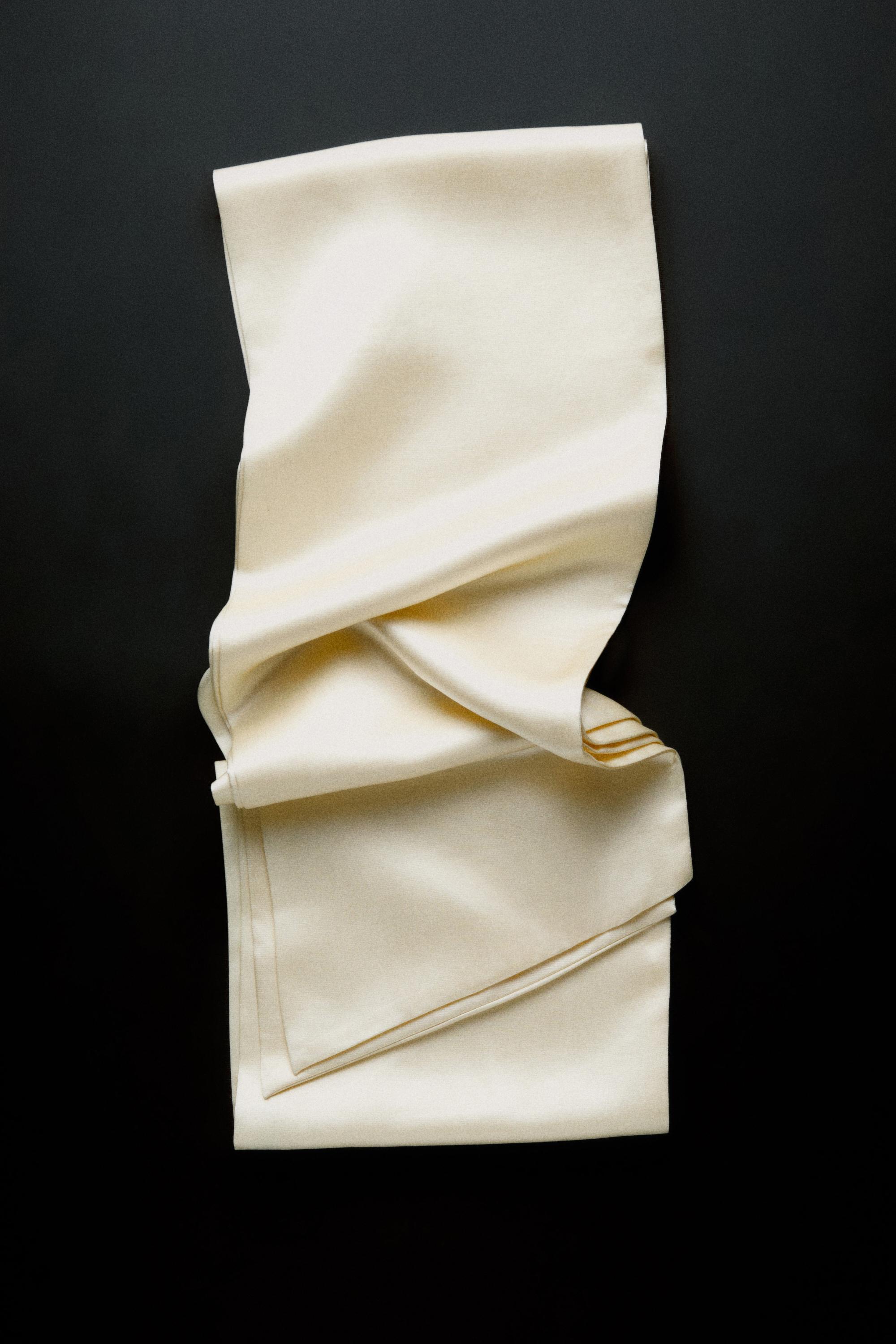 Satin scarf — CREAM