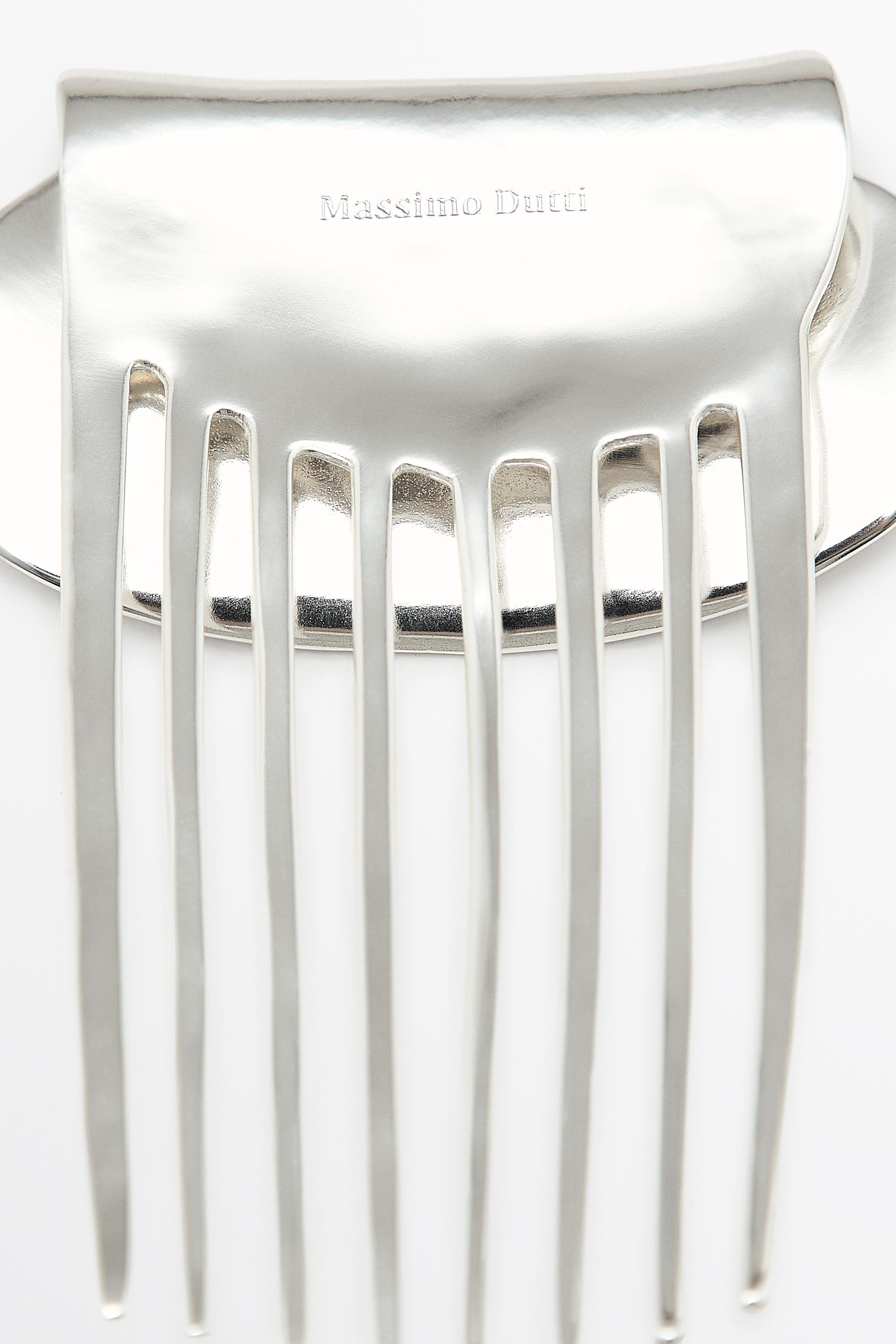 Metal comb — SILVER