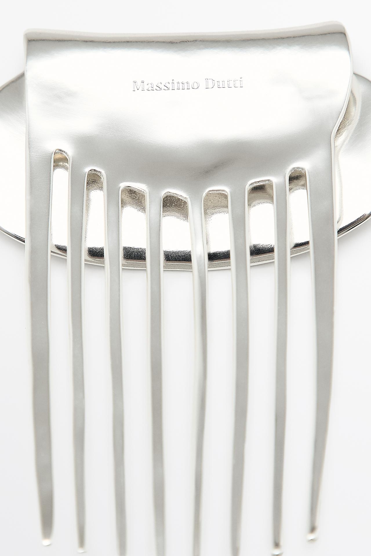 Metal comb — SILVER