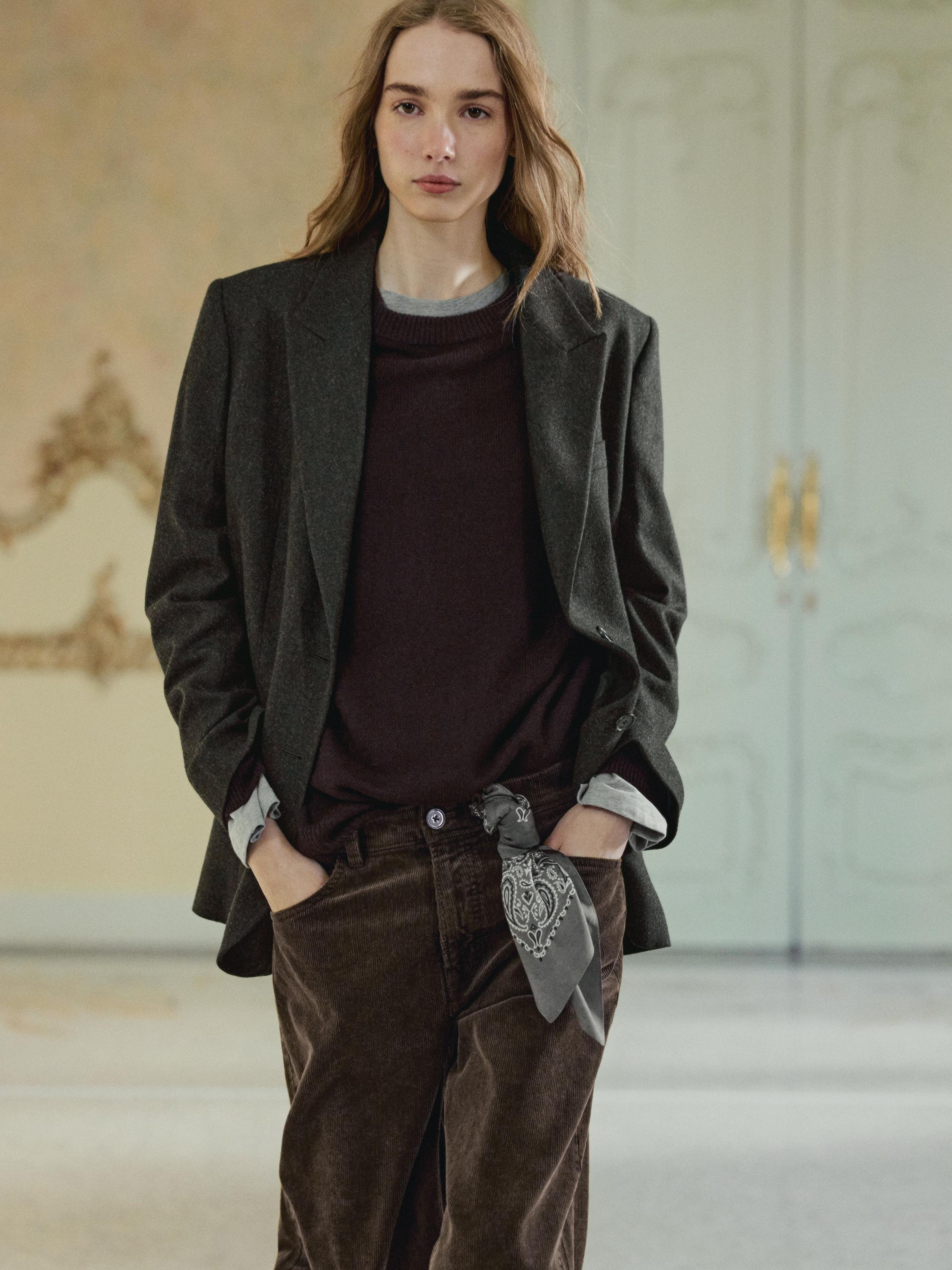 Wool flannel blazer with lapel collar