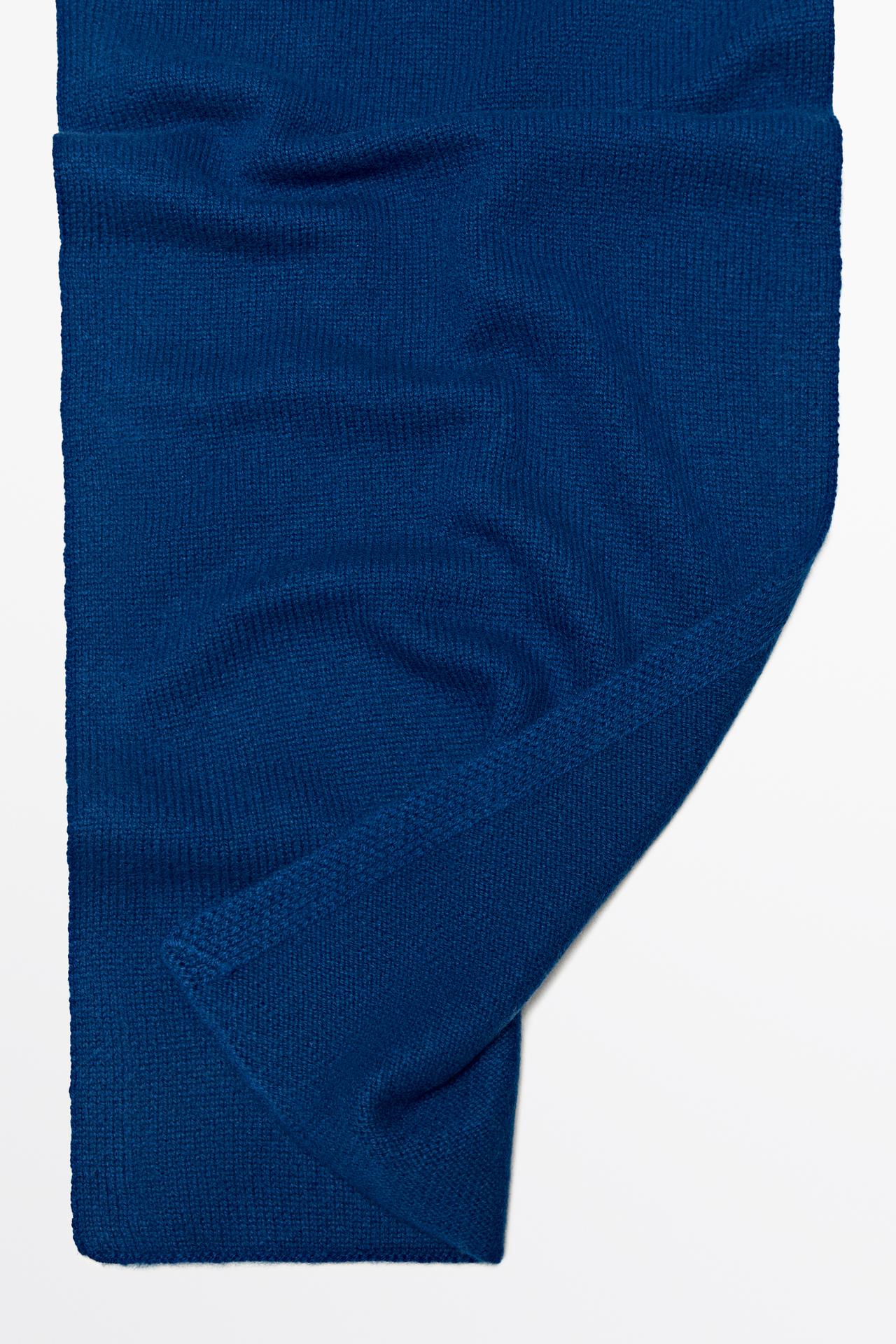 100% cashmere scarf — INK BLUE