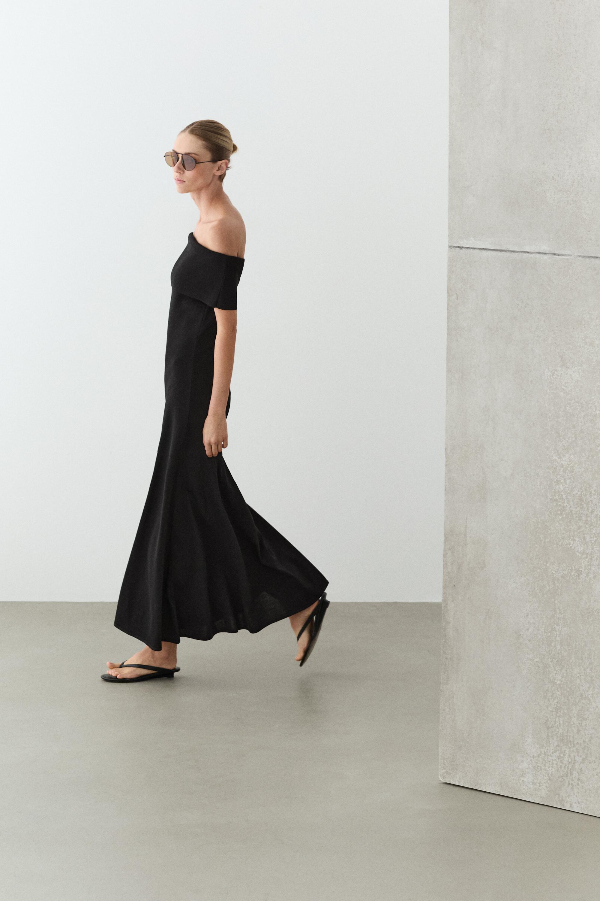 Knit midi dress with exposed shoulders — BLACK