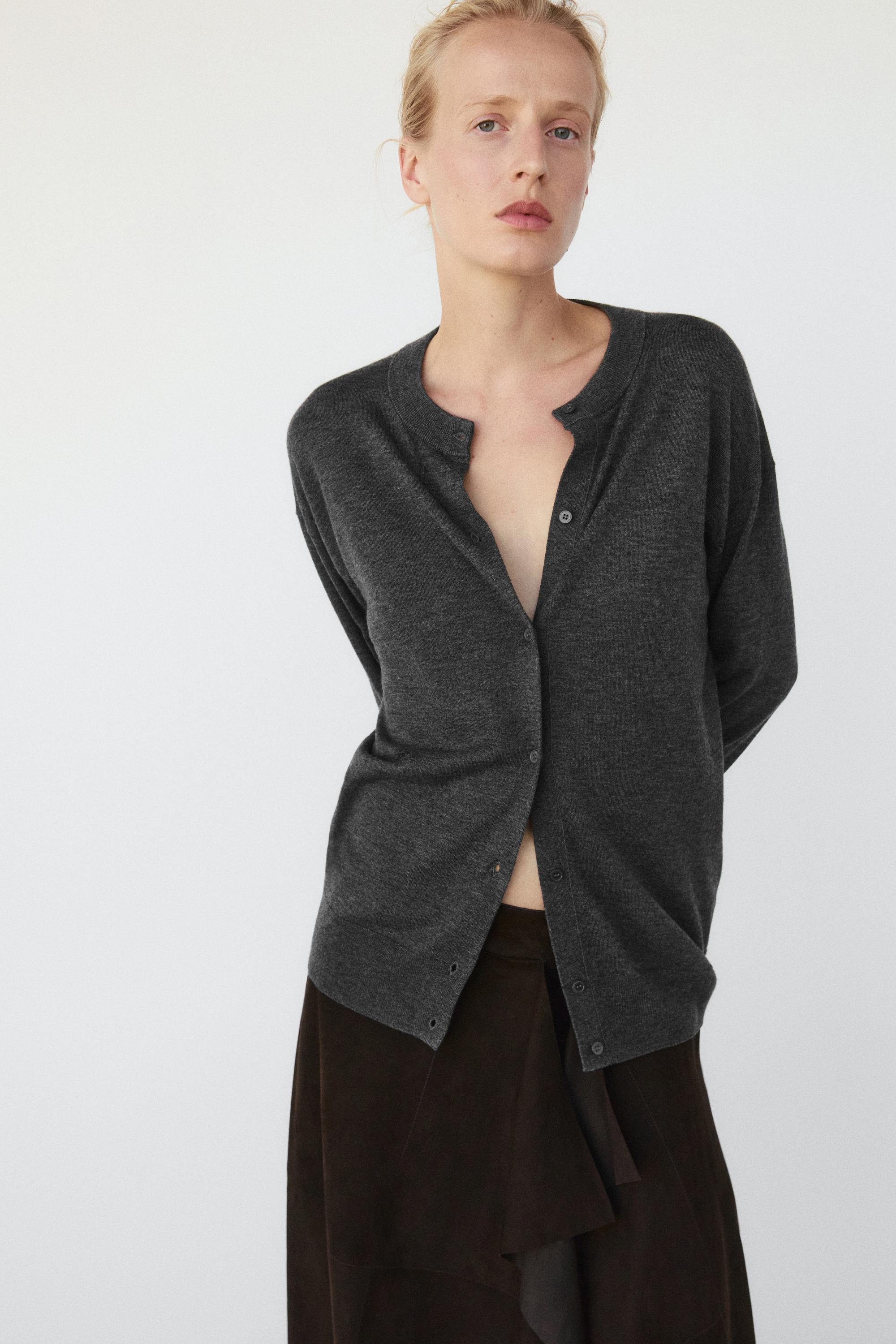 Long knit buttoned cardigan — MEDIUM GREY