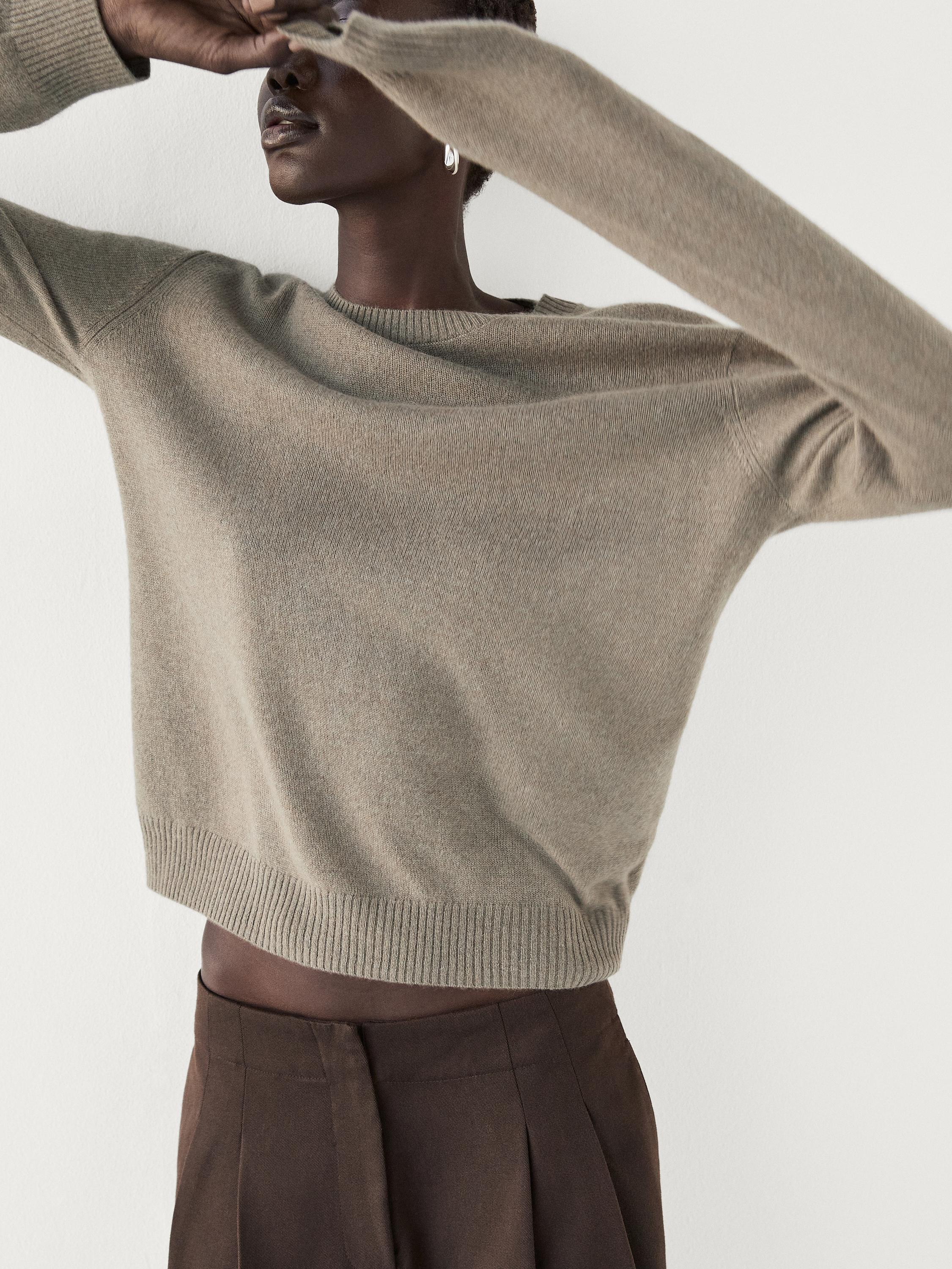 100% cashmere knit sweater