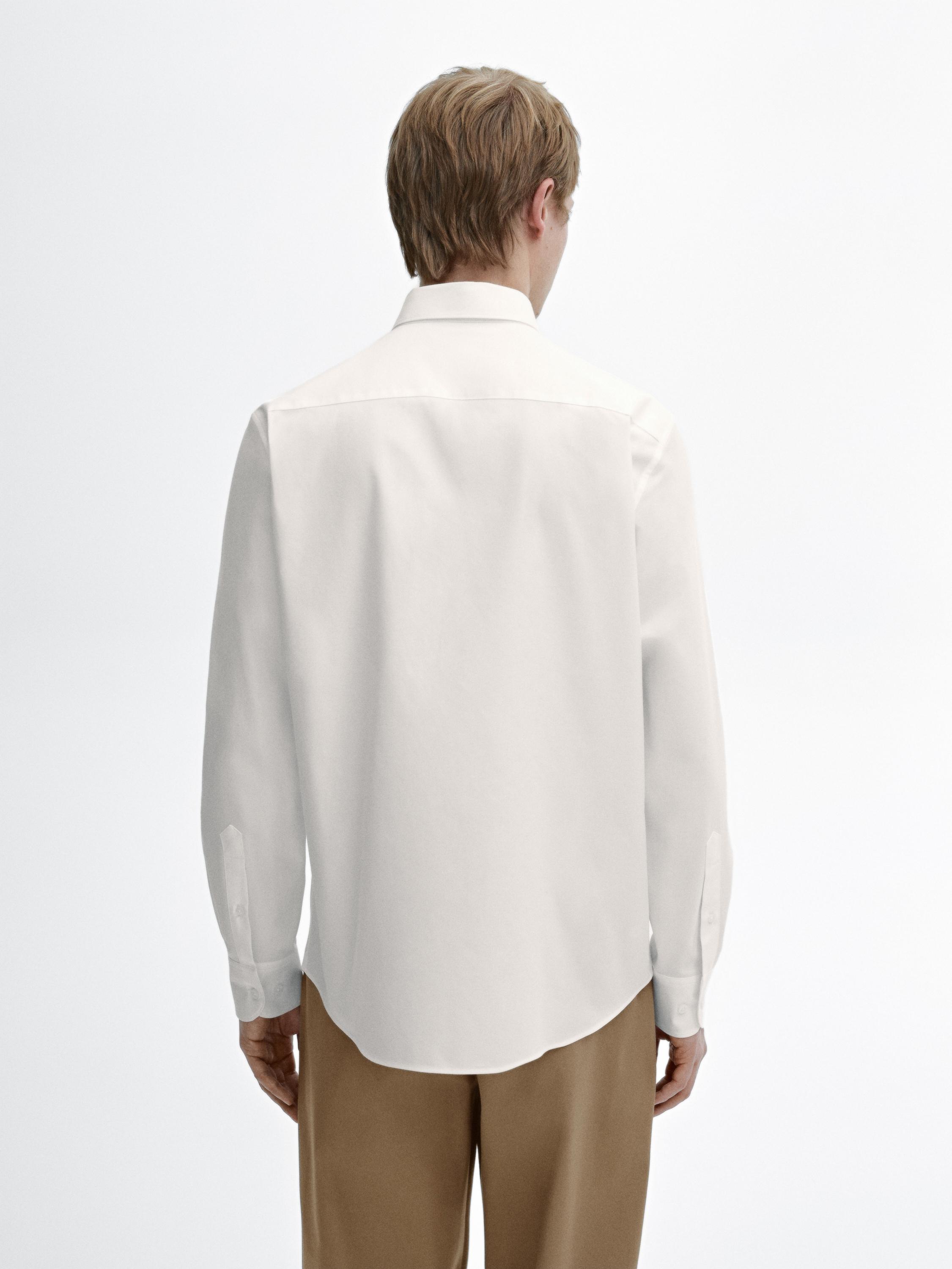 Regular fit 100% cotton twill shirt