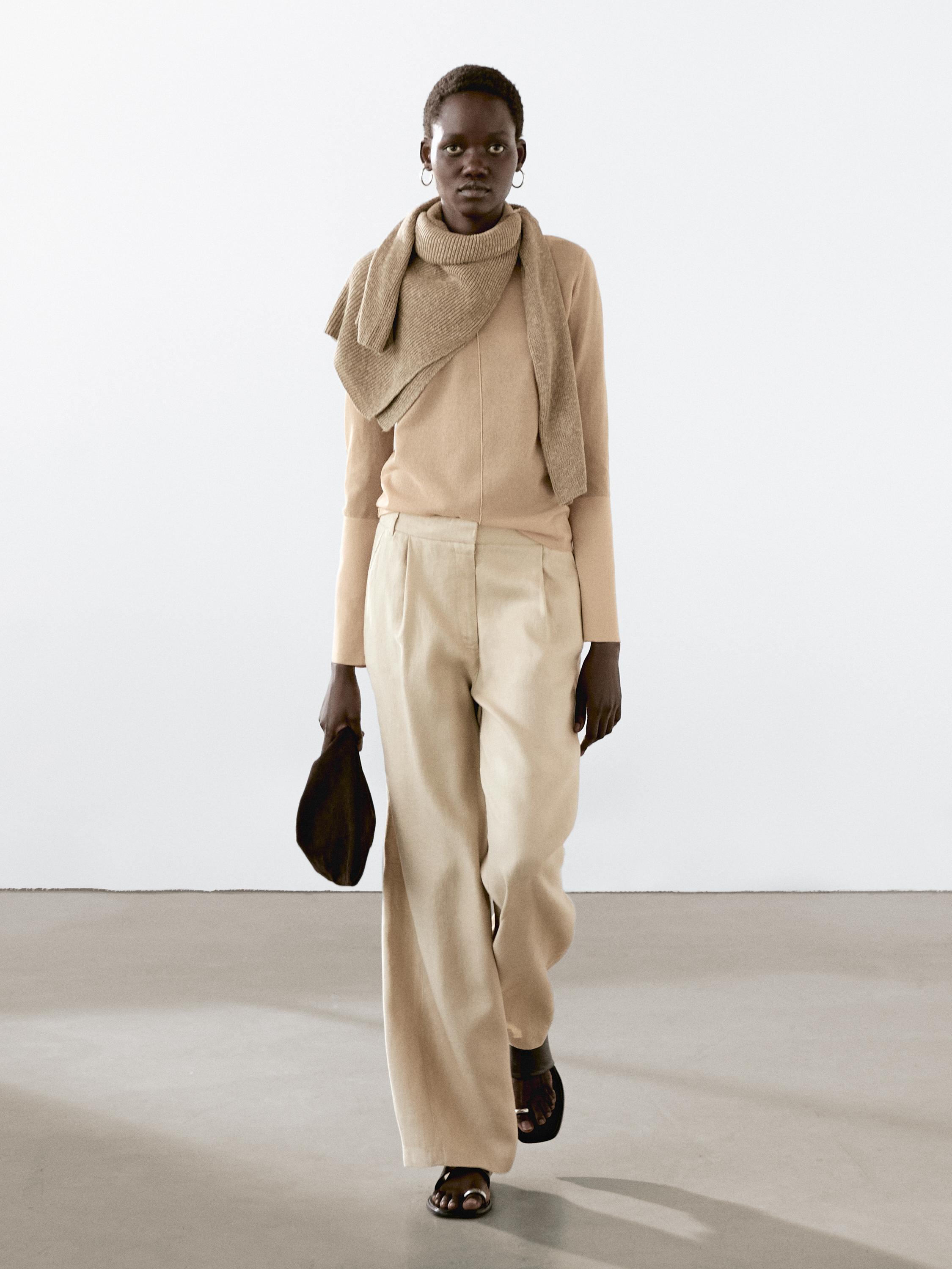 بنطلون كتان 100% بساق عريضة وتفصيل مرن