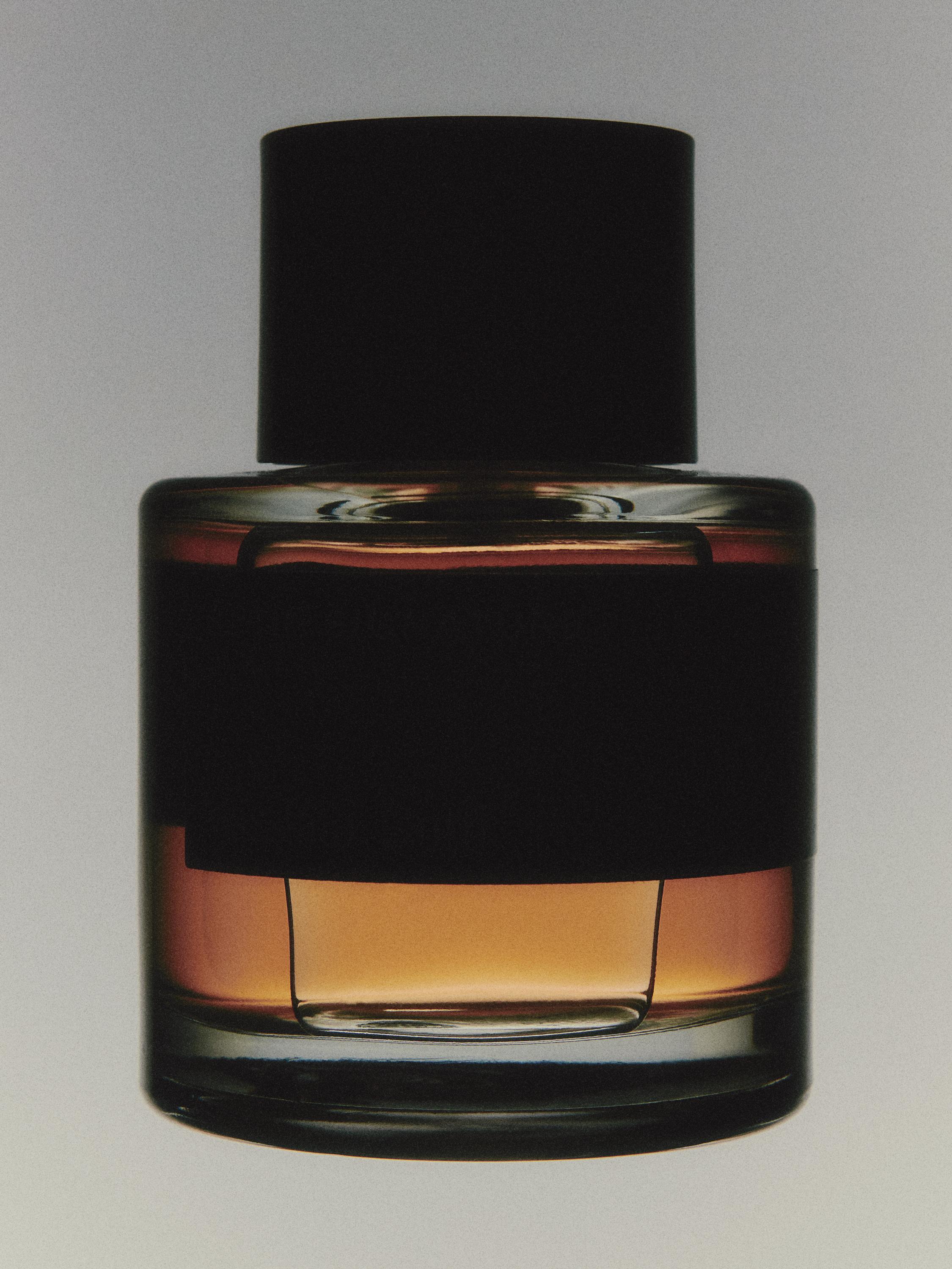 (100 ml) Satin signature eau de parfum — BLACK