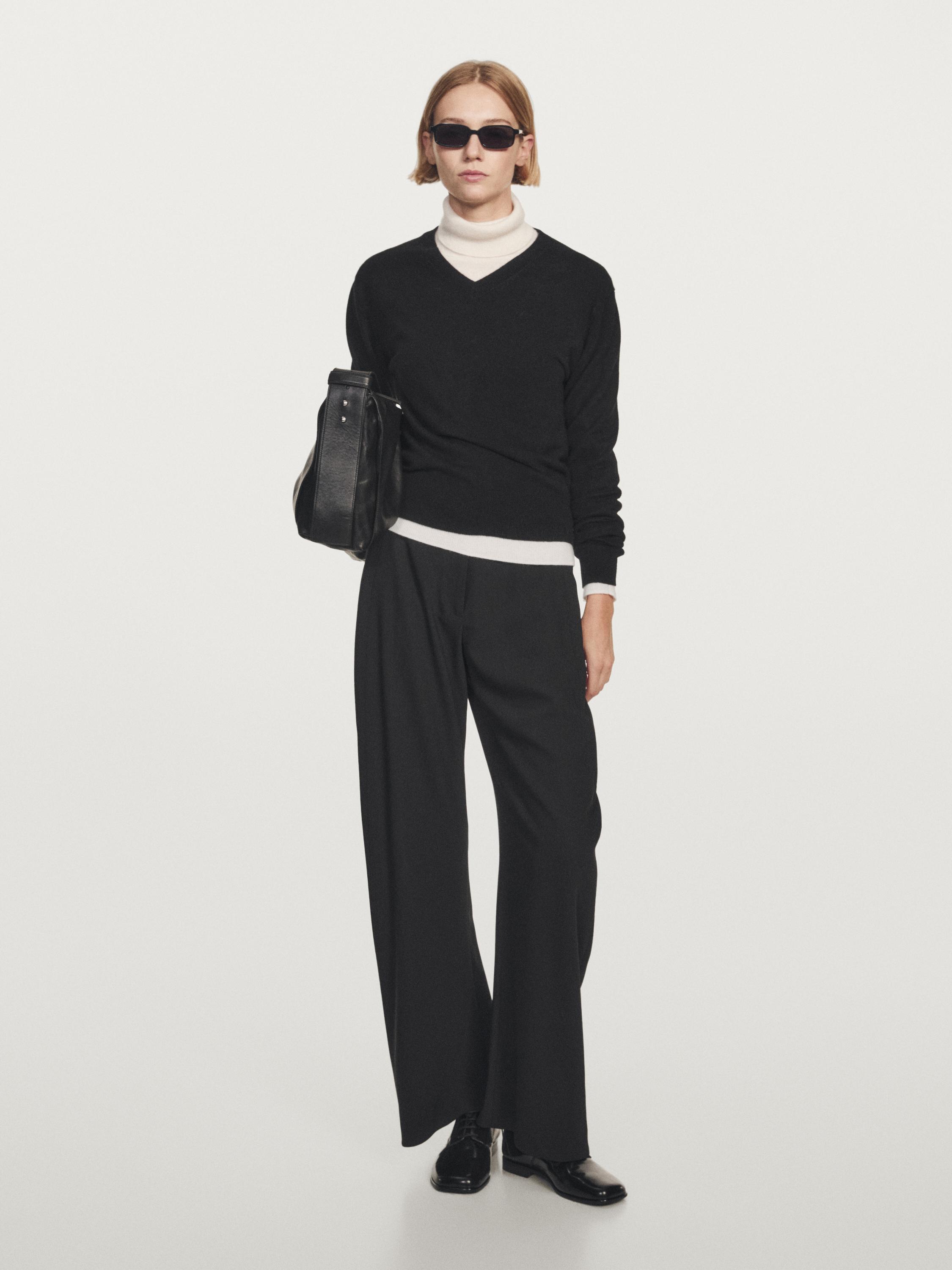 Wool blend knit V-neck sweater — BLACK