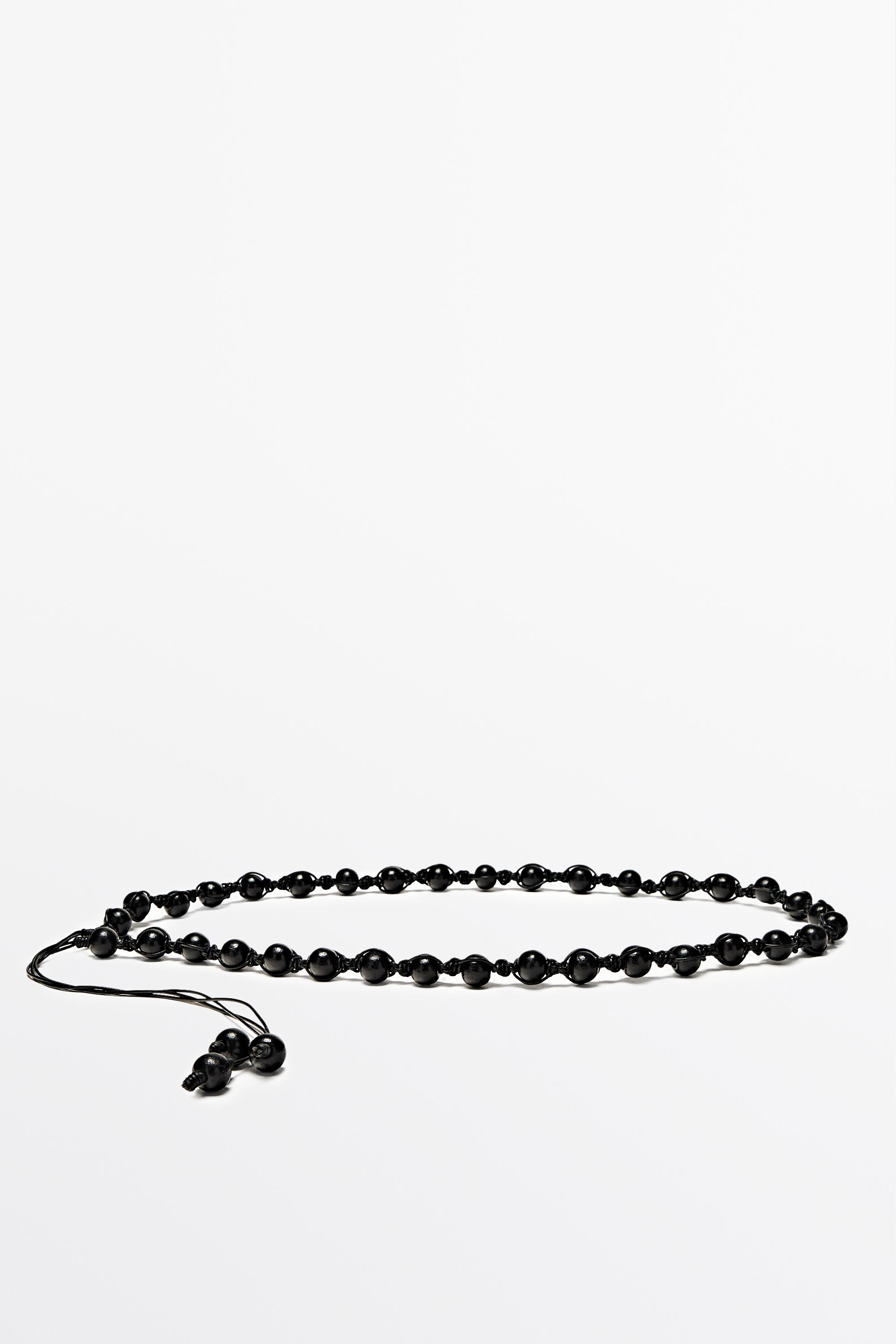 Nappa leather belt with wooden beads