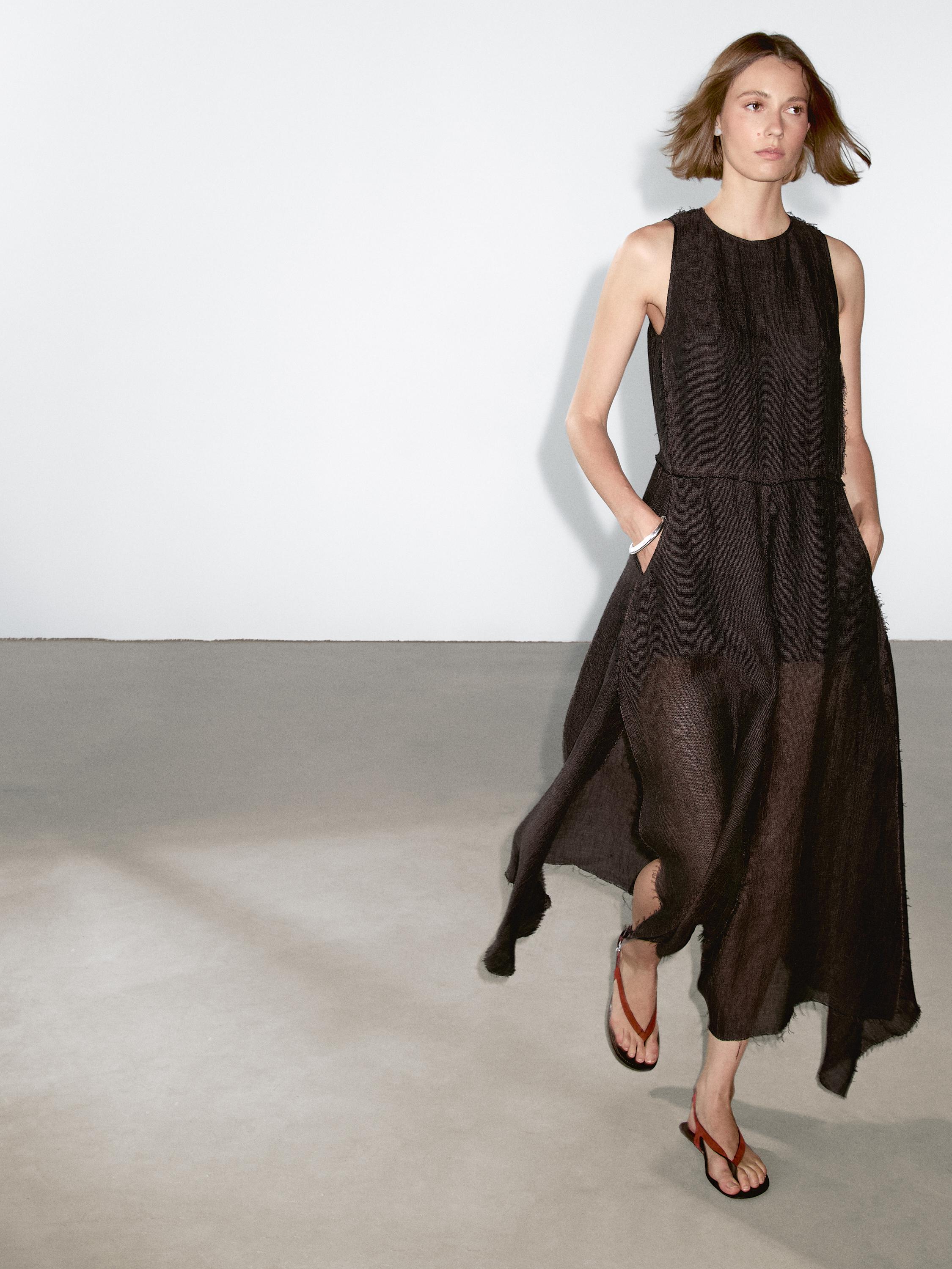 Vestido midi 100% lino acabado deshilachado