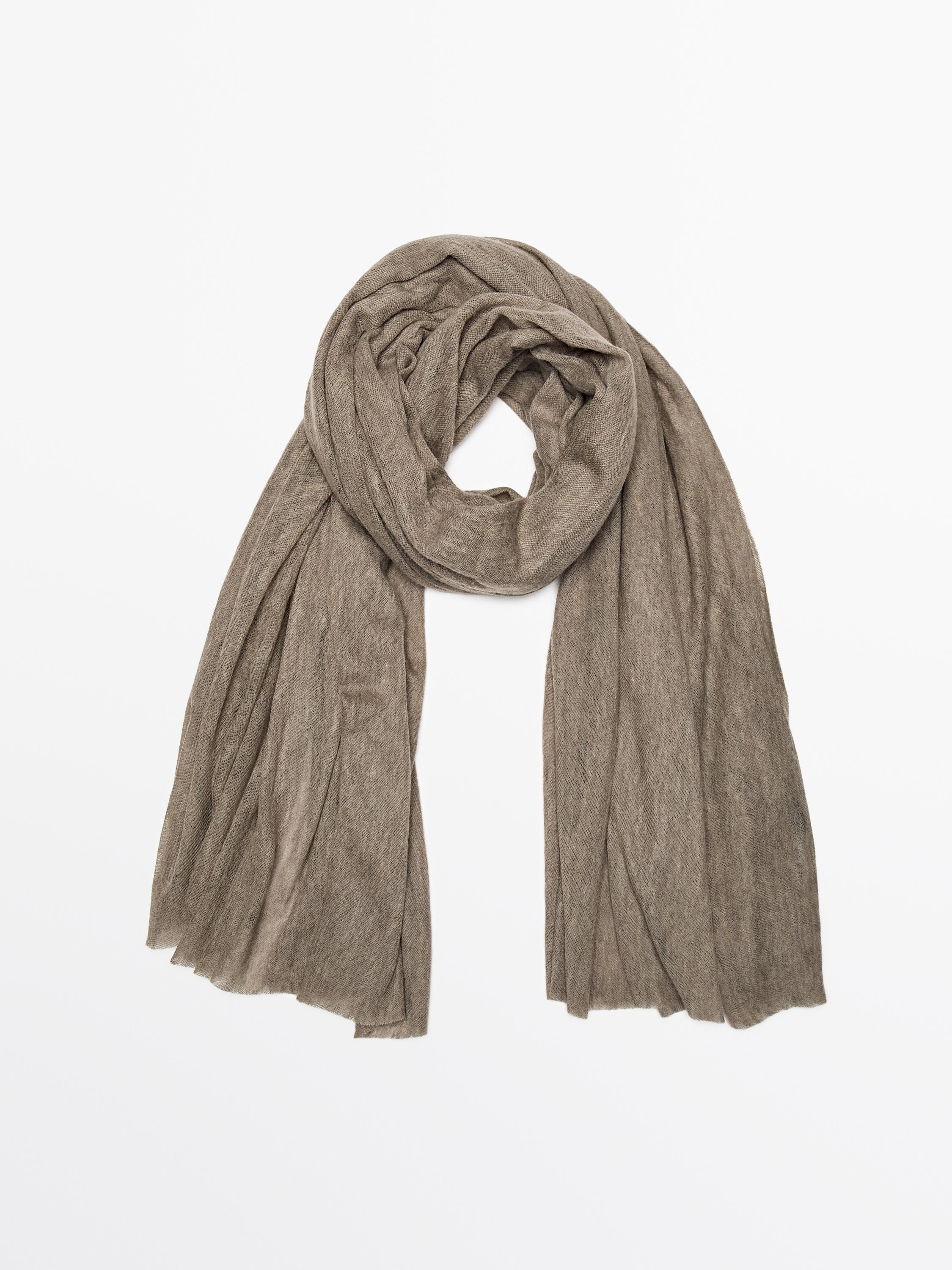 100% cashmere scarf