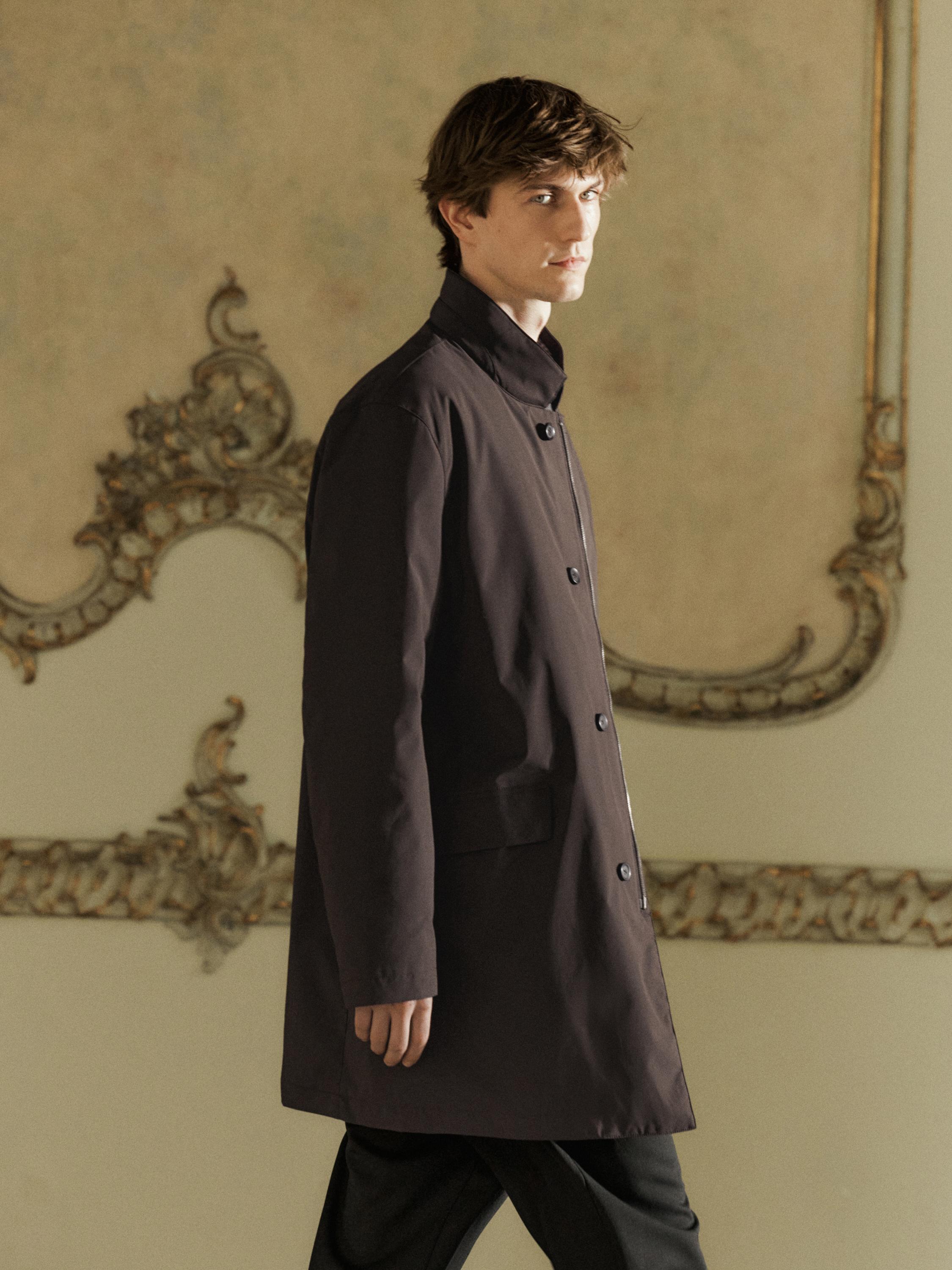 Water-repellent puffer jacket — Chocolate