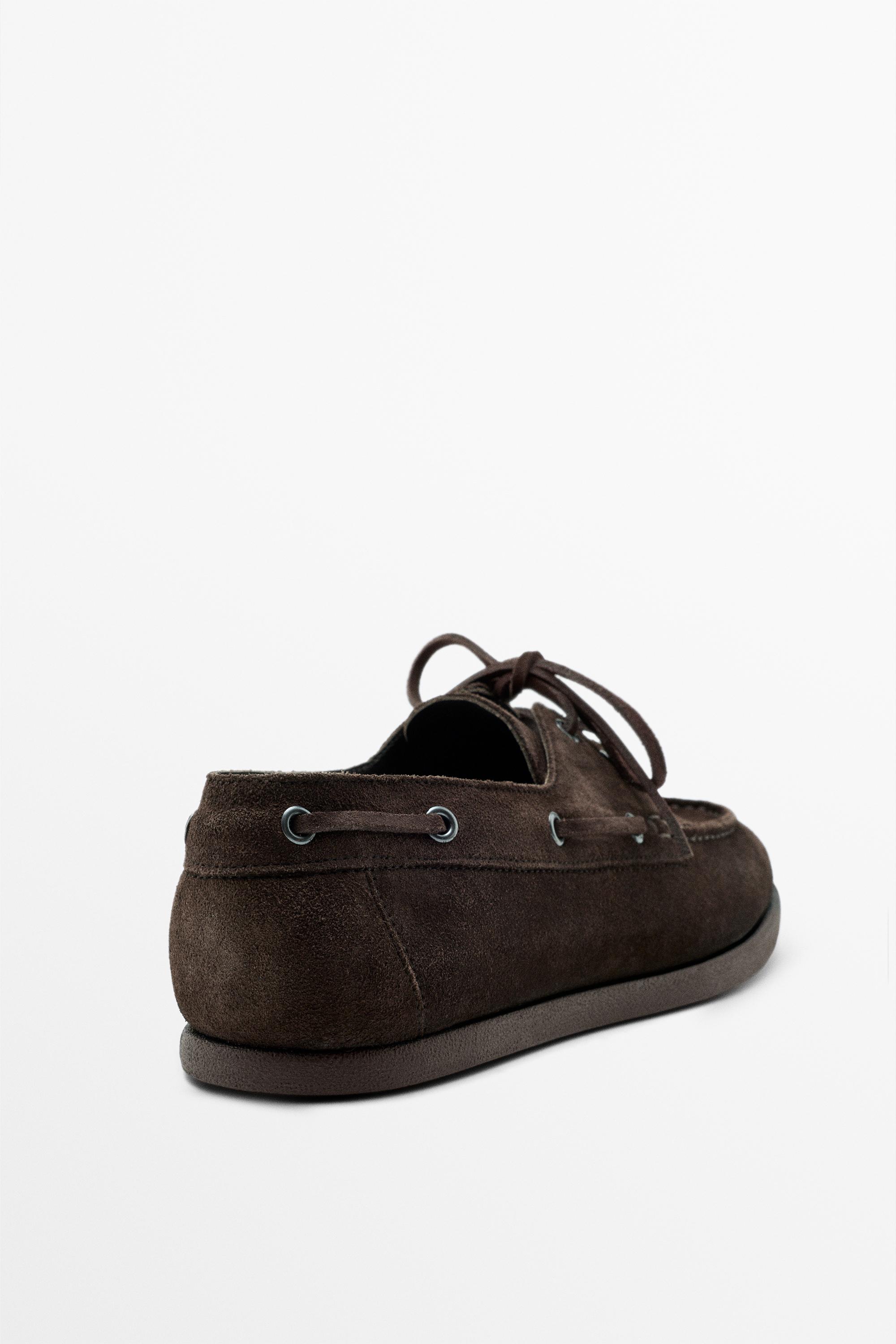 Split leather deck shoes — BROWN