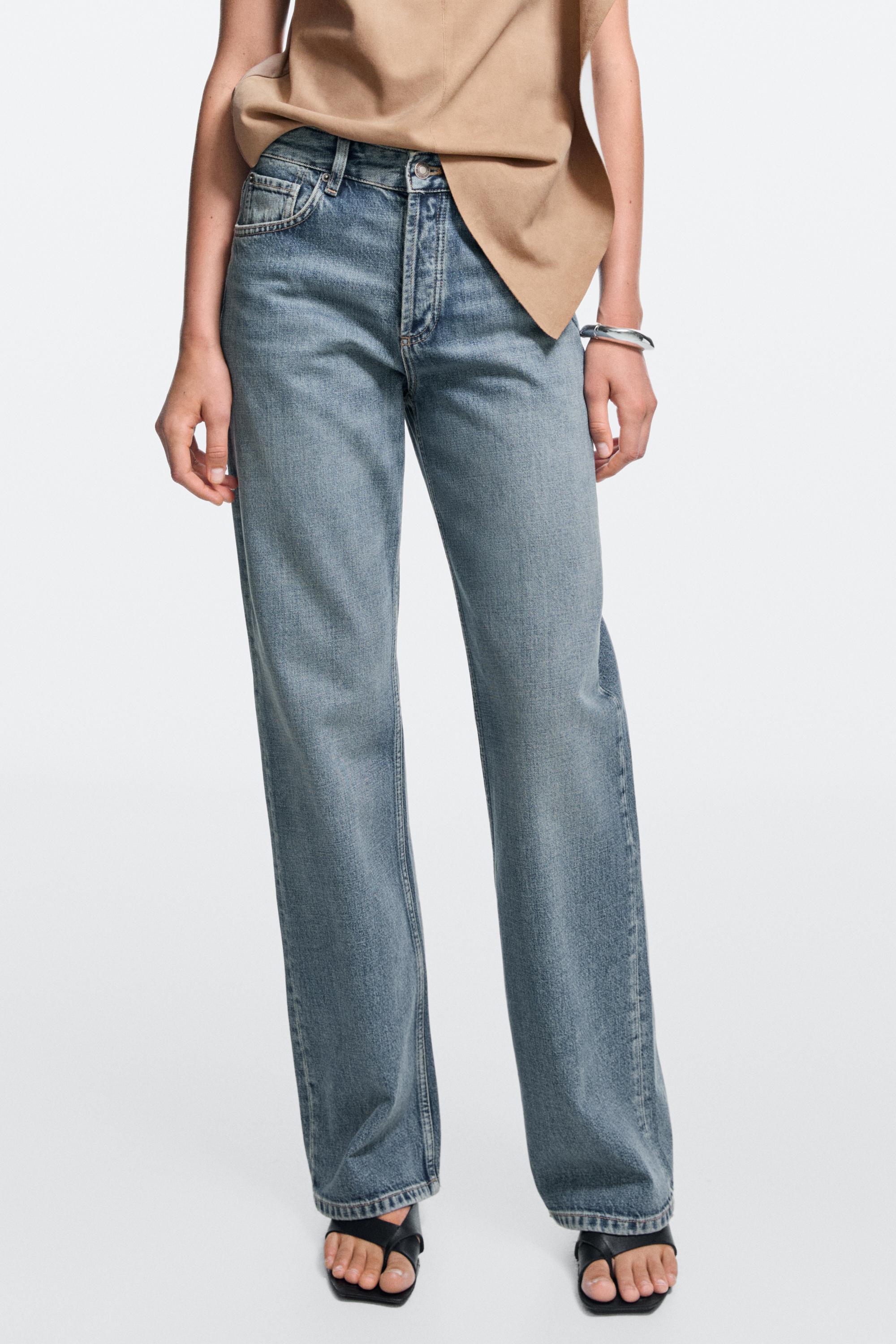 Mid-waist wide-leg jeans