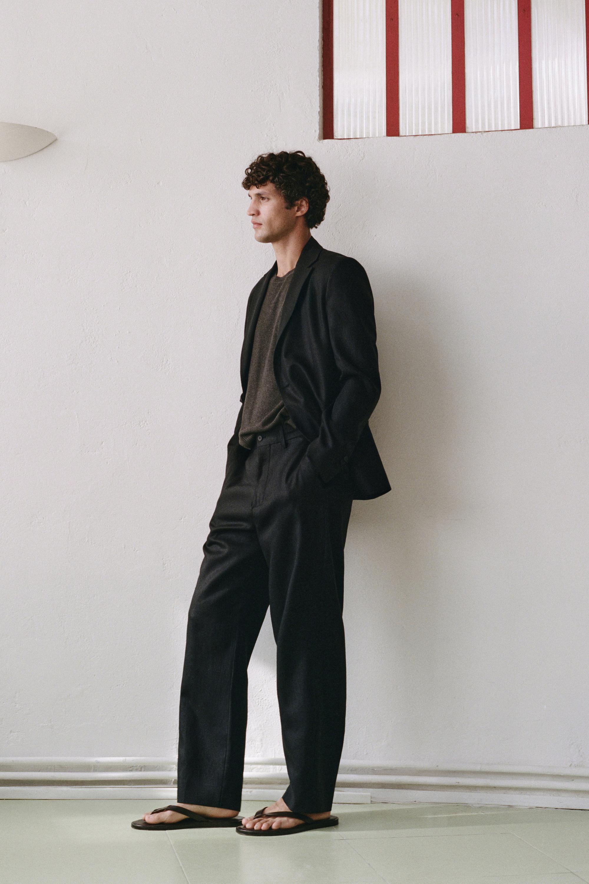 Tailored fit 100% linen suit blazer — BLACK