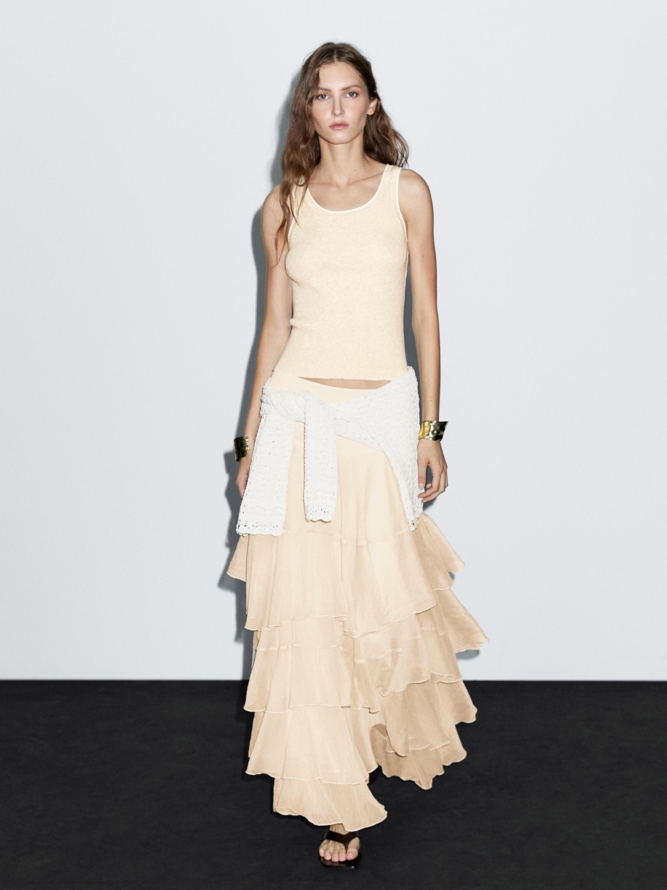Long ruffled skirt with sash