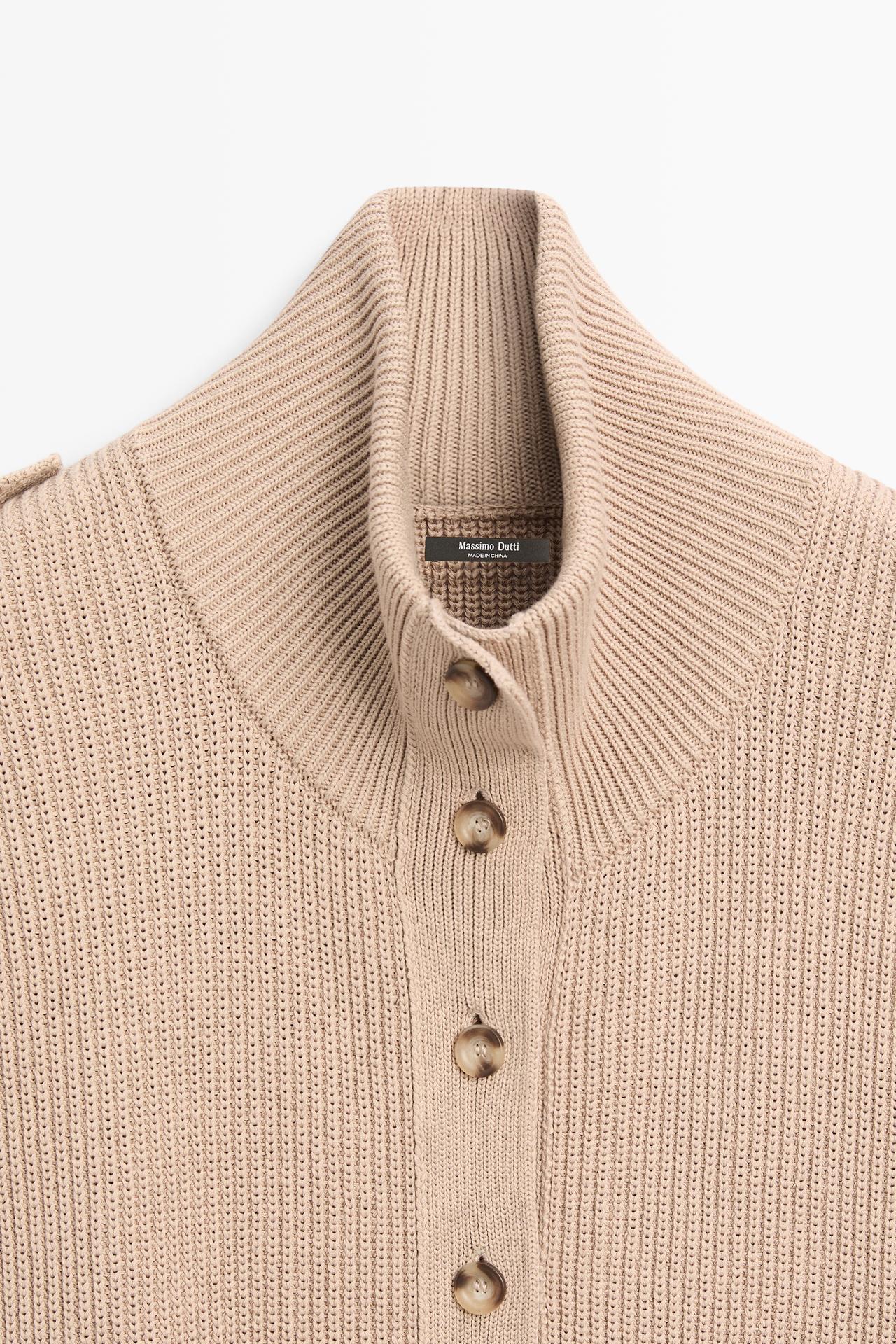 100% cotton button-detail knit vest — CAMEL