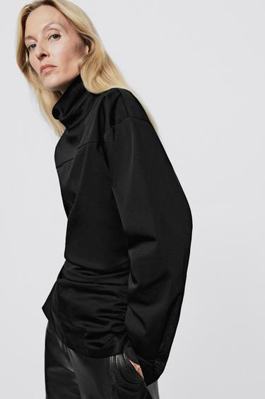 High neck zipper blouse - LIMITED EDITION — BLACK 4