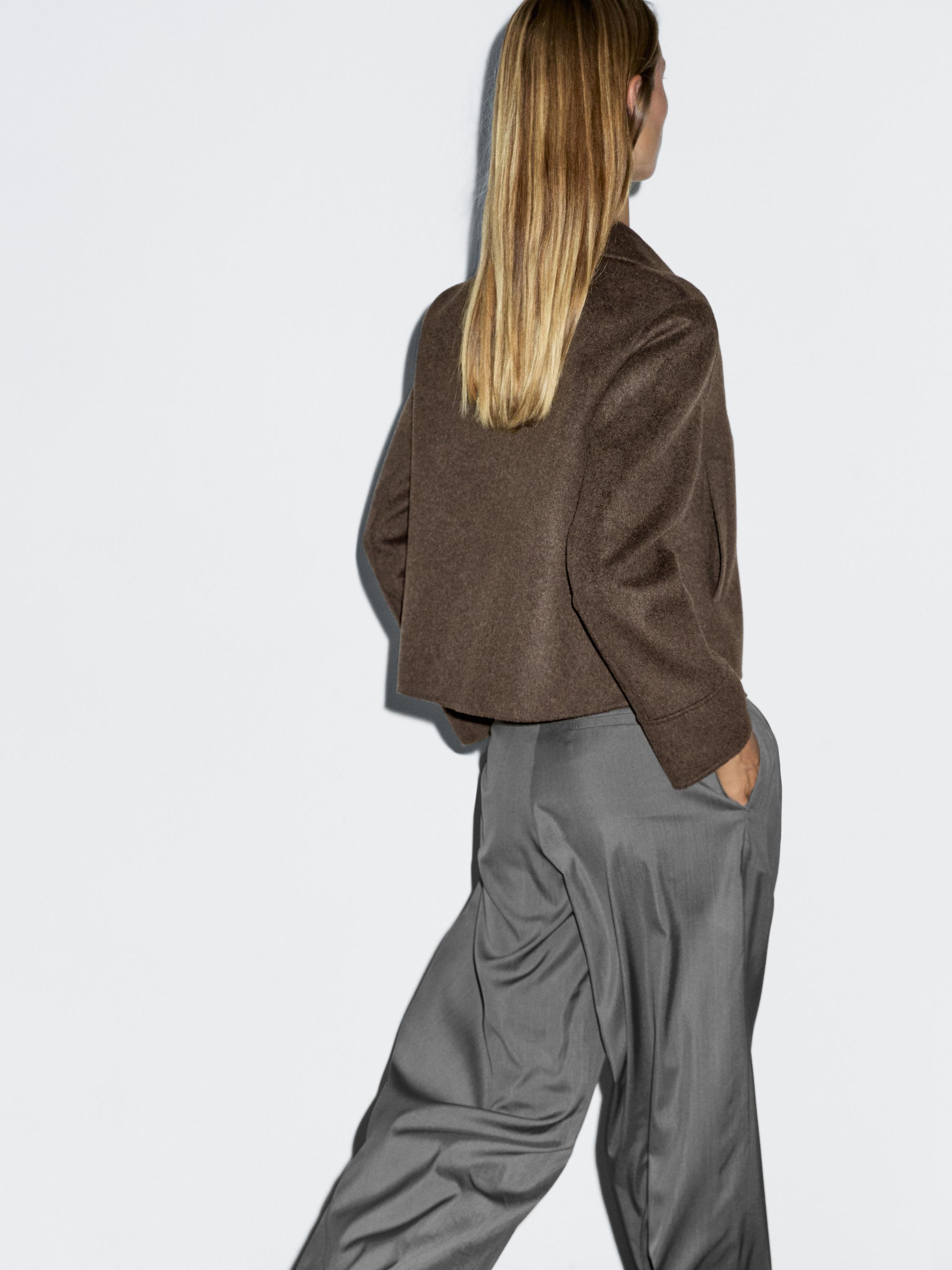 Short double-breasted wool blend coat
