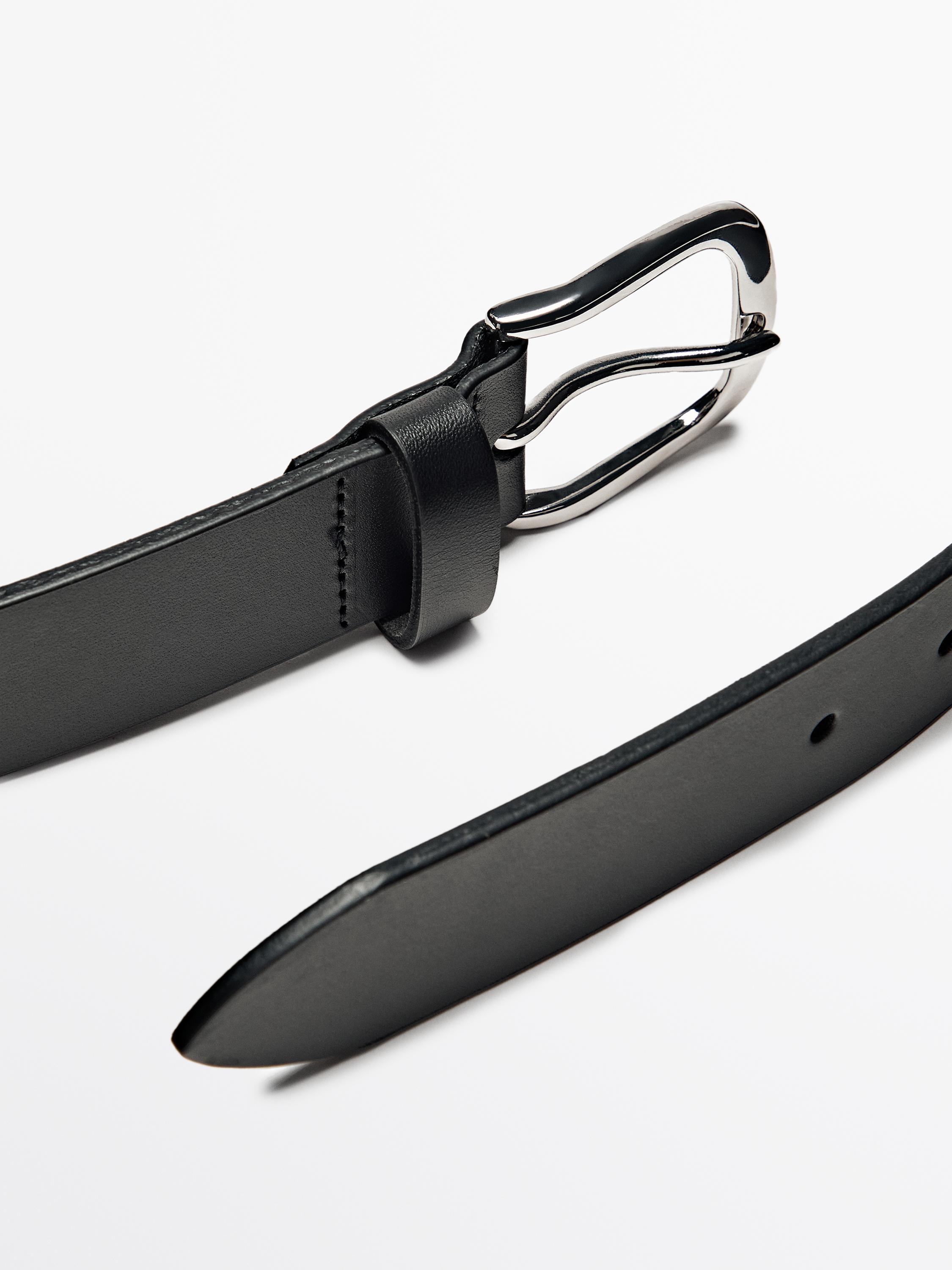 Mäkký opasok z nappa kože s niklovou sivou prackou