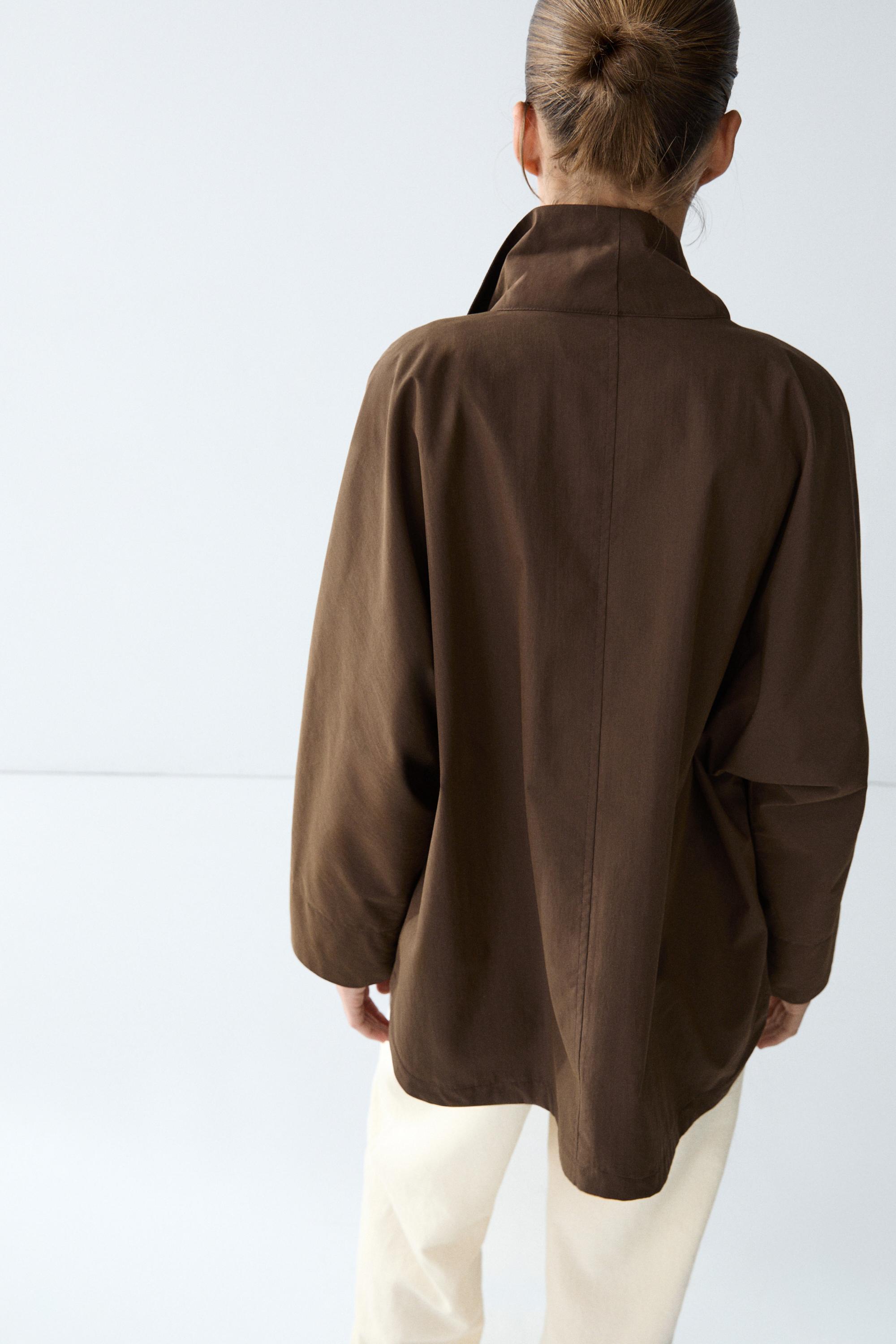 Cape jacket with collar detail — BROWN