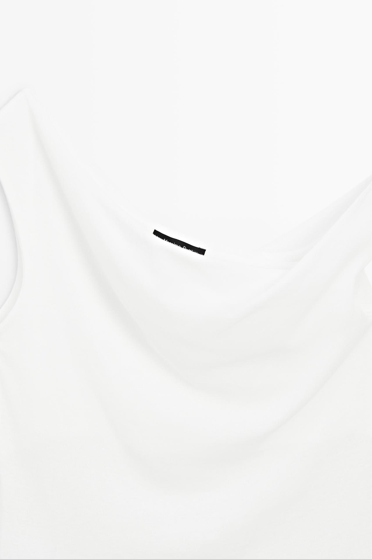 Asymmetric off-the-shoulder top — Off white