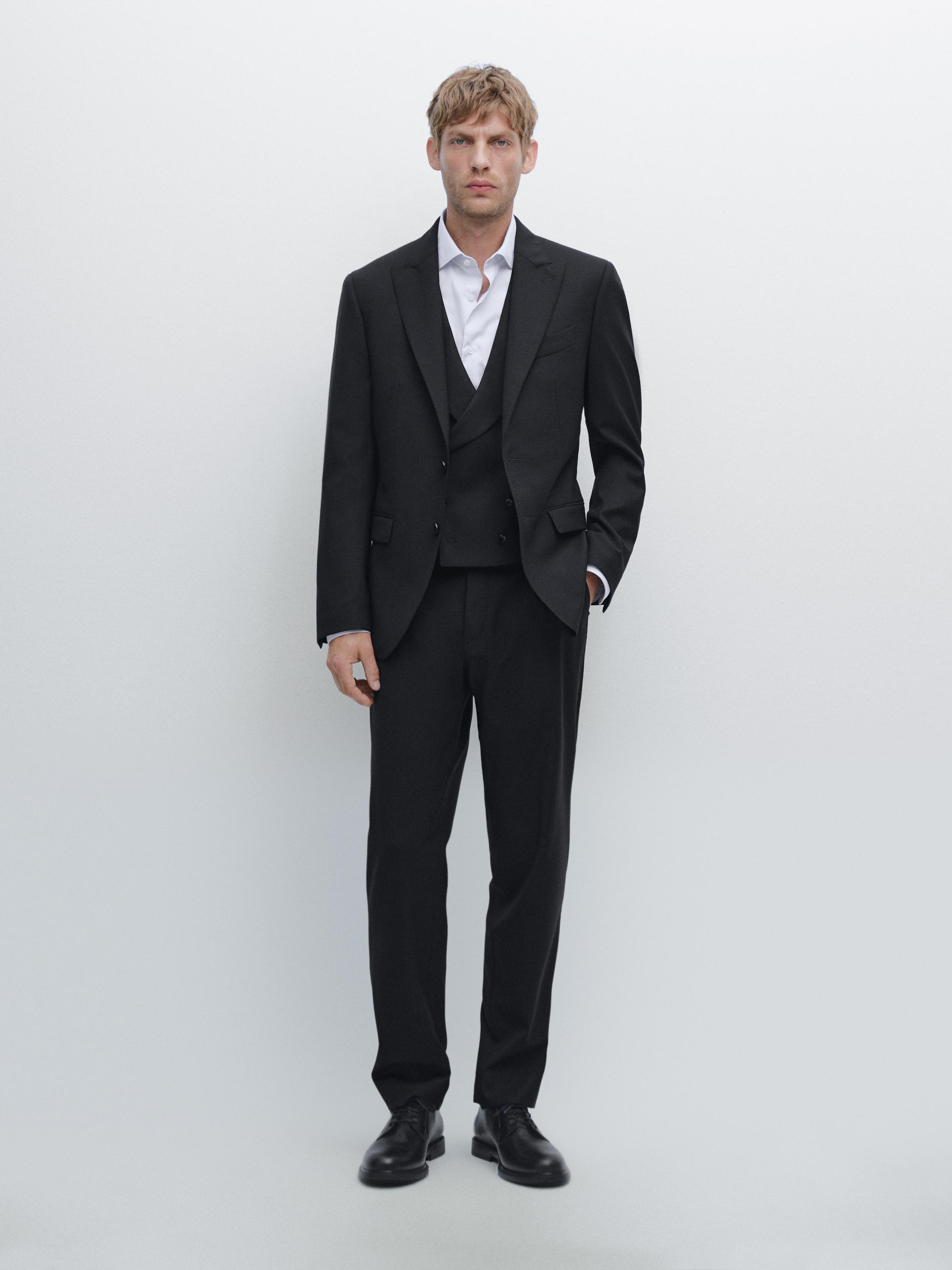 Notch lapel suit blazer